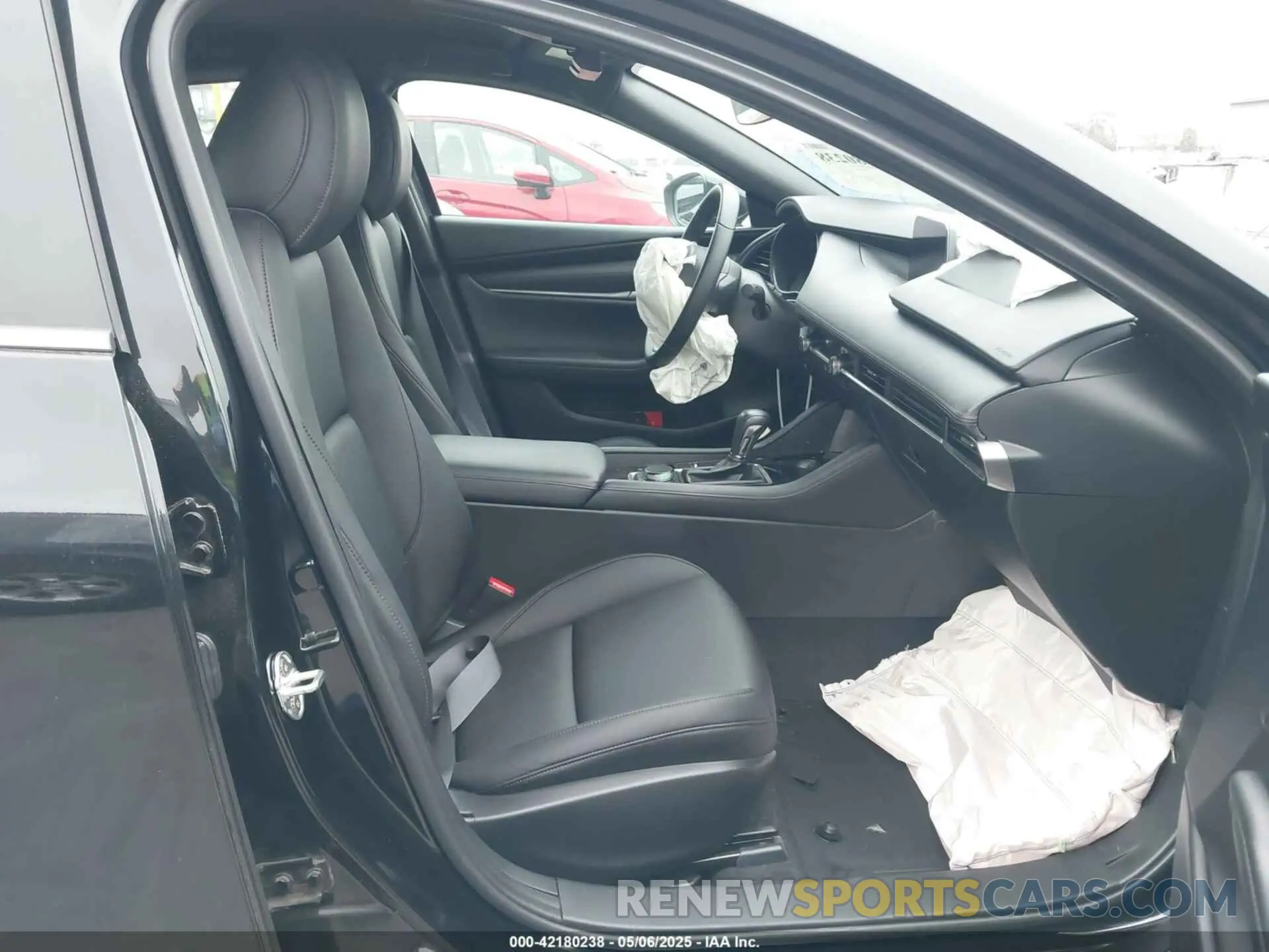 5 Photograph of a damaged car JM1BPAKM2R1716321 MAZDA MAZDA3 2024