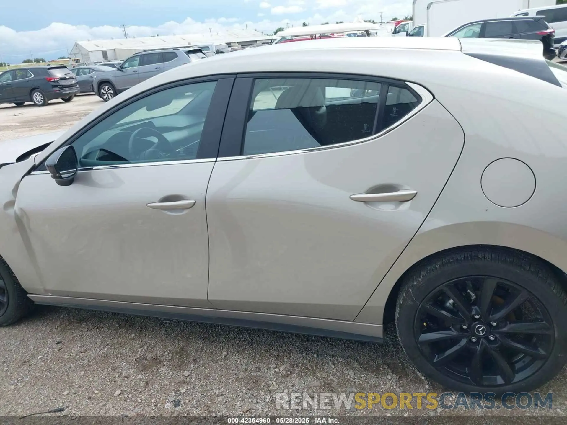 14 Photograph of a damaged car JM1BPAKM5R1722193 MAZDA MAZDA3 2024