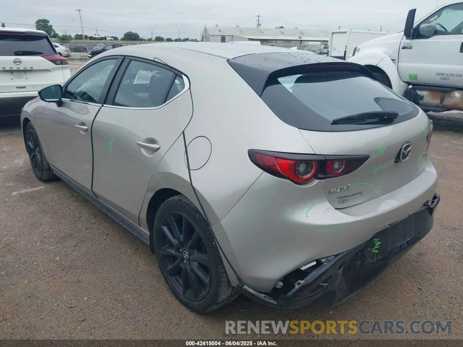 3 Photograph of a damaged car JM1BPAKM7R1722311 MAZDA MAZDA3 2024