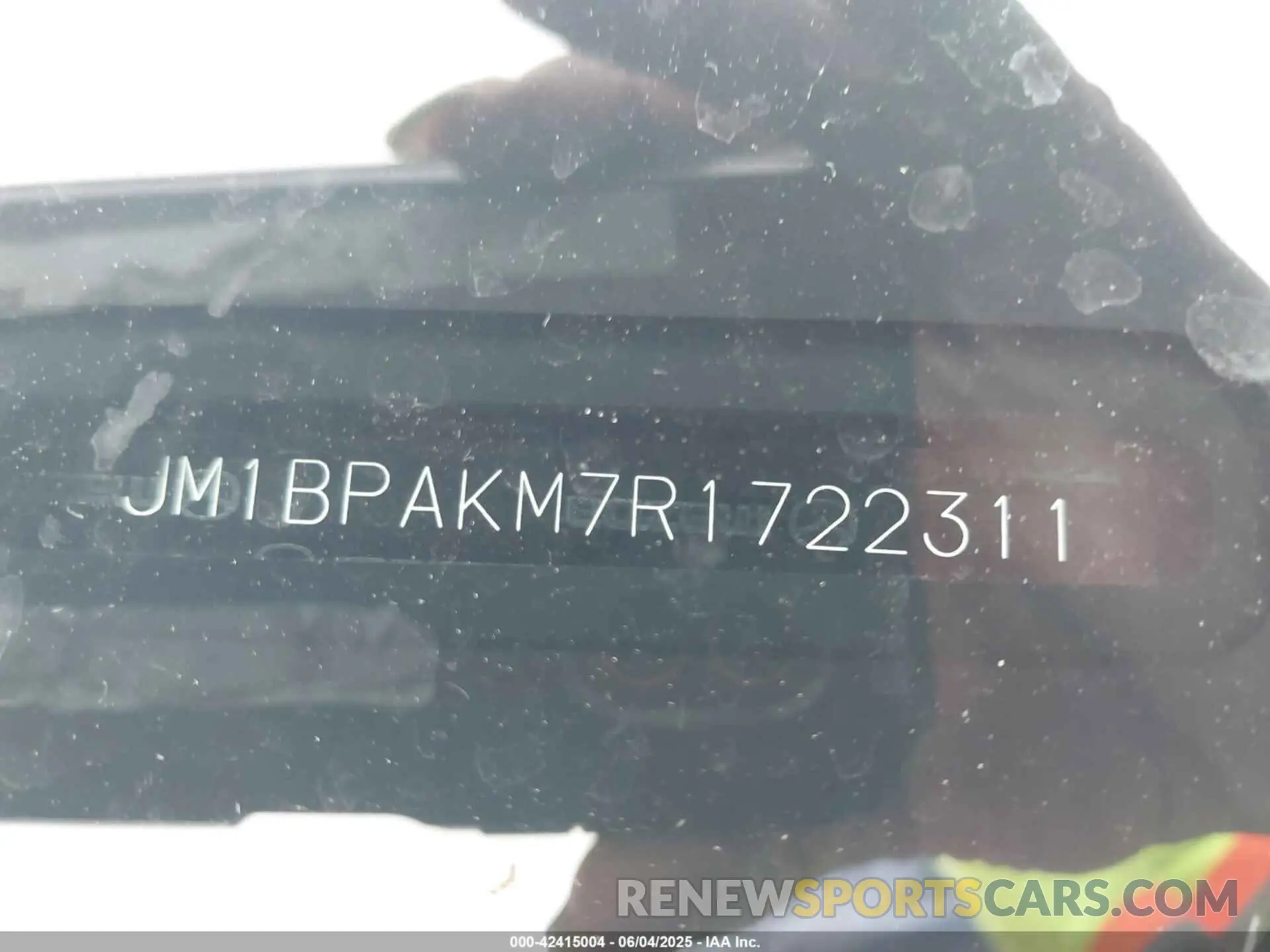 9 Photograph of a damaged car JM1BPAKM7R1722311 MAZDA MAZDA3 2024