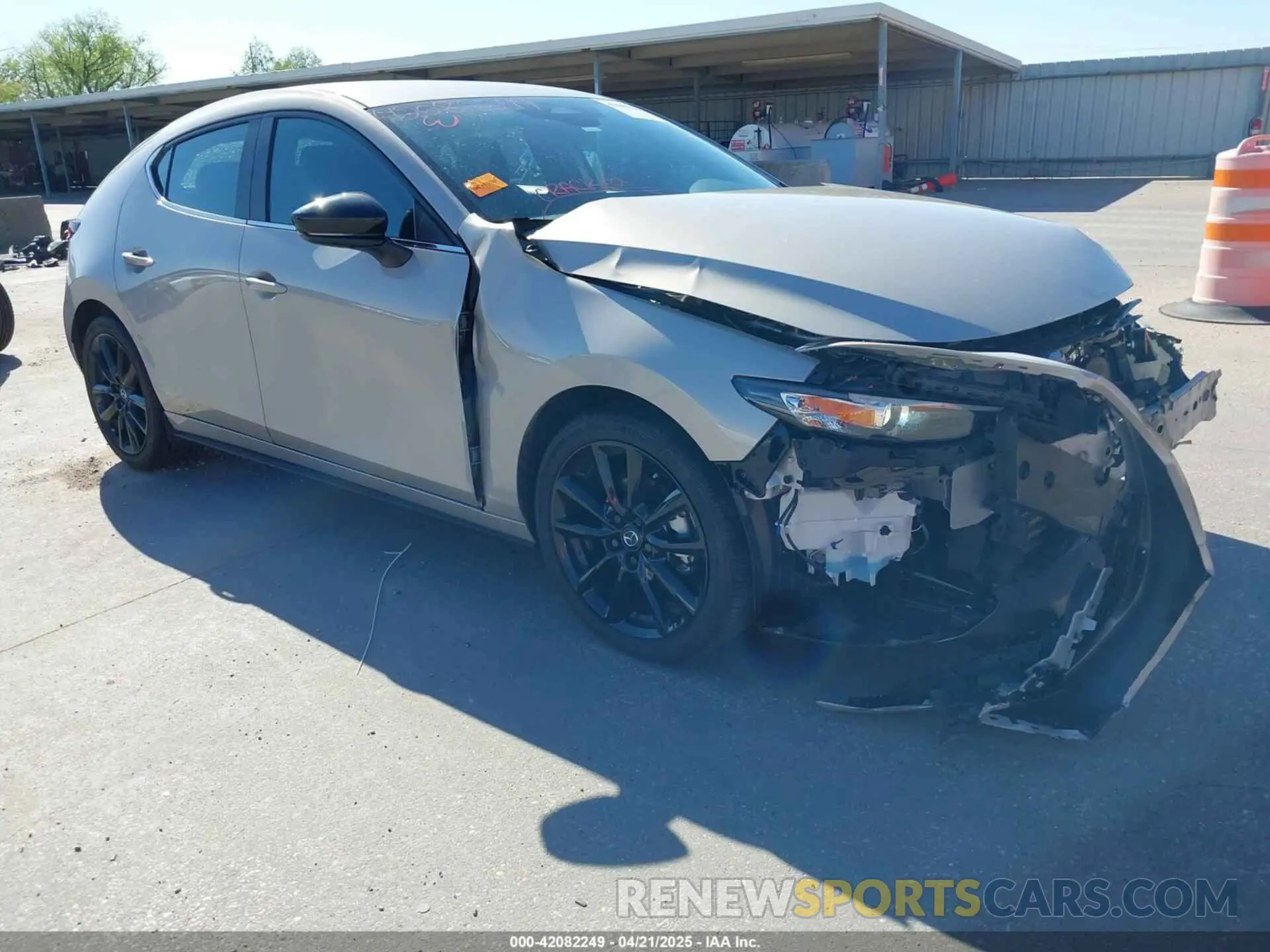 1 Photograph of a damaged car JM1BPAKM8R1704528 MAZDA MAZDA3 2024