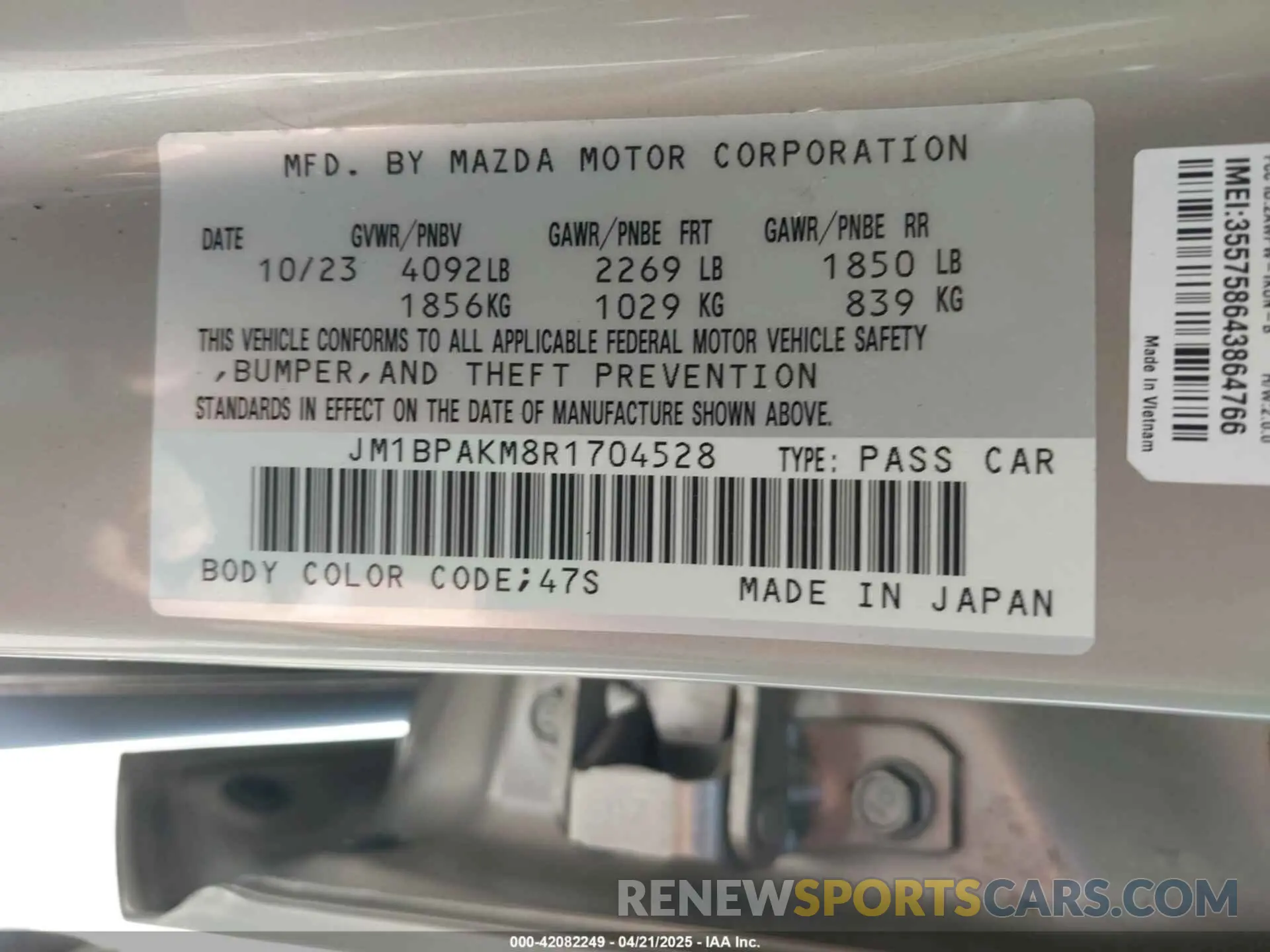 9 Photograph of a damaged car JM1BPAKM8R1704528 MAZDA MAZDA3 2024