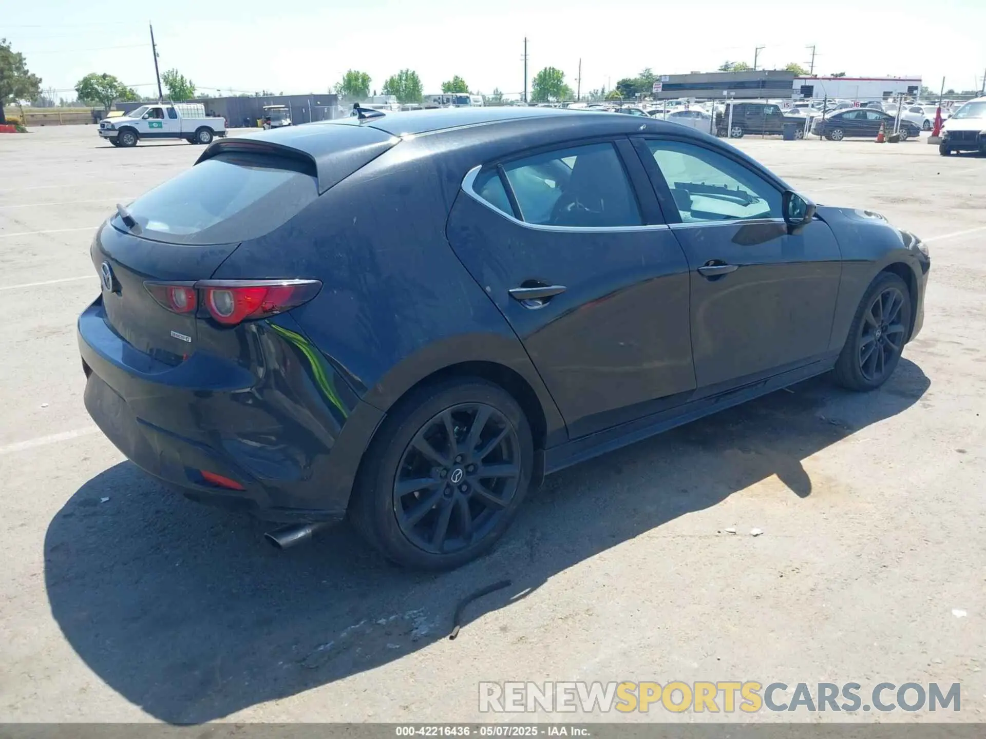 4 Photograph of a damaged car JM1BPAMM7R1656291 MAZDA MAZDA3 2024