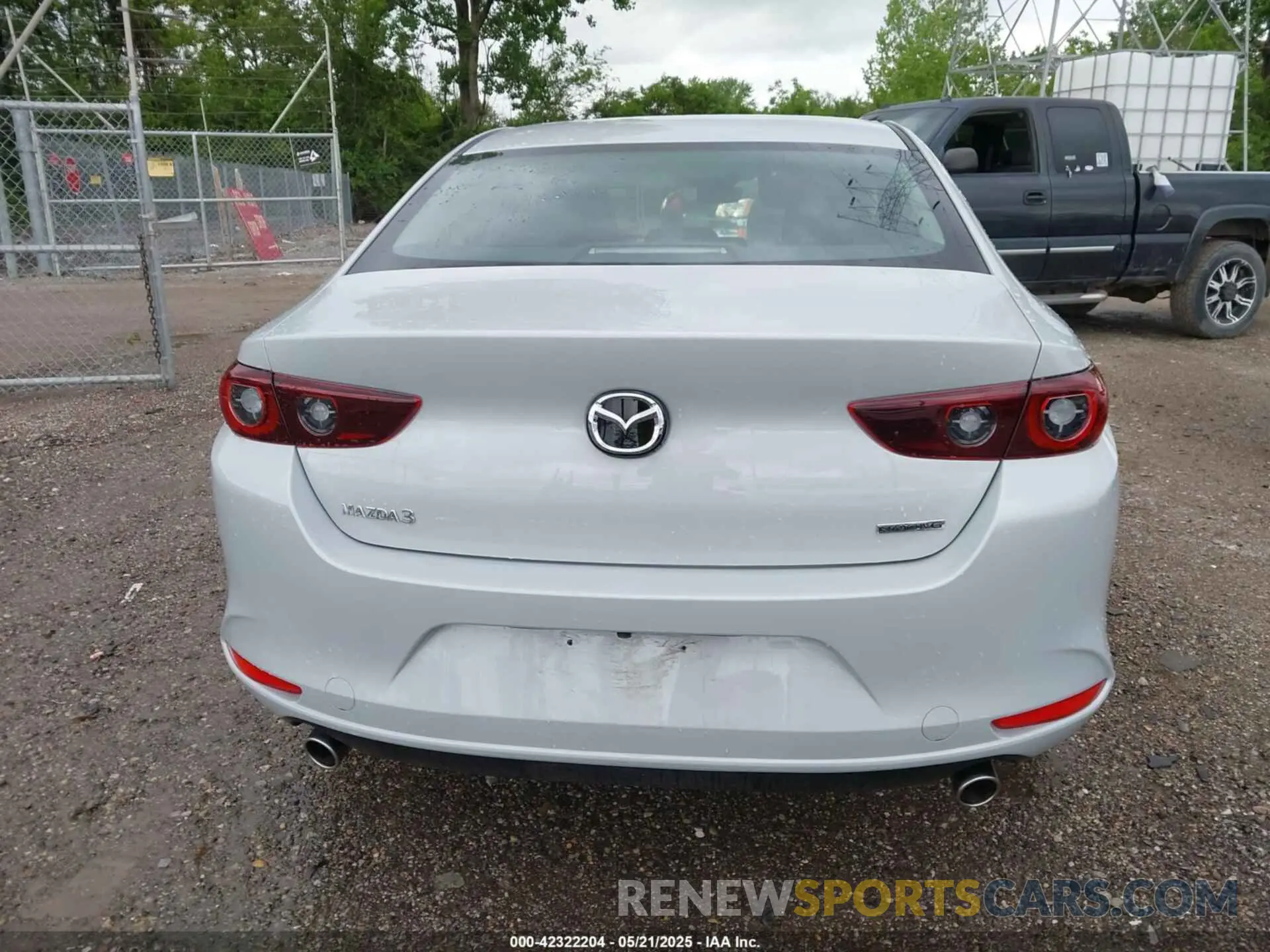16 Photograph of a damaged car 3MZBPABM4SM464416 MAZDA MAZDA3 2025