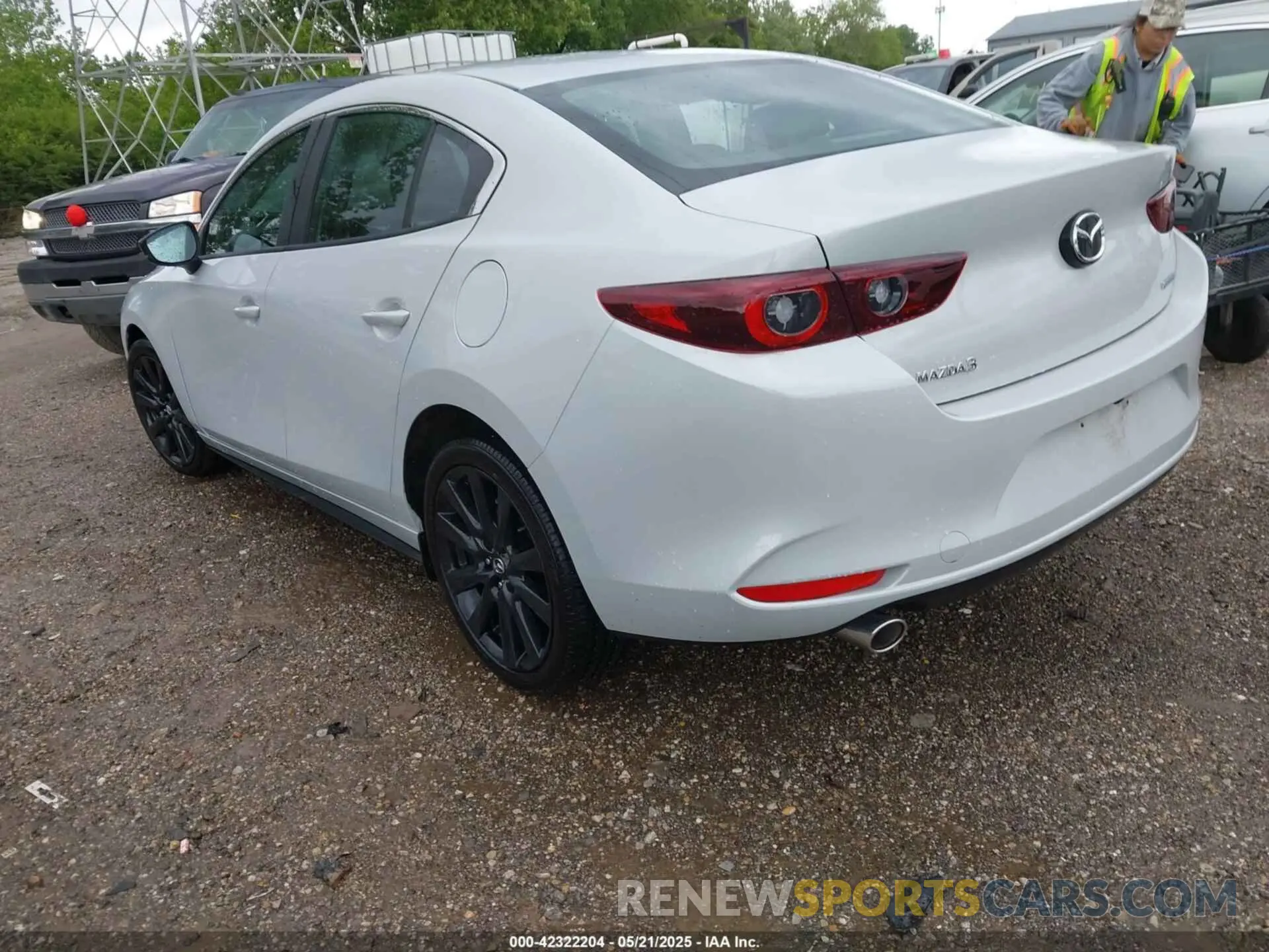 3 Photograph of a damaged car 3MZBPABM4SM464416 MAZDA MAZDA3 2025