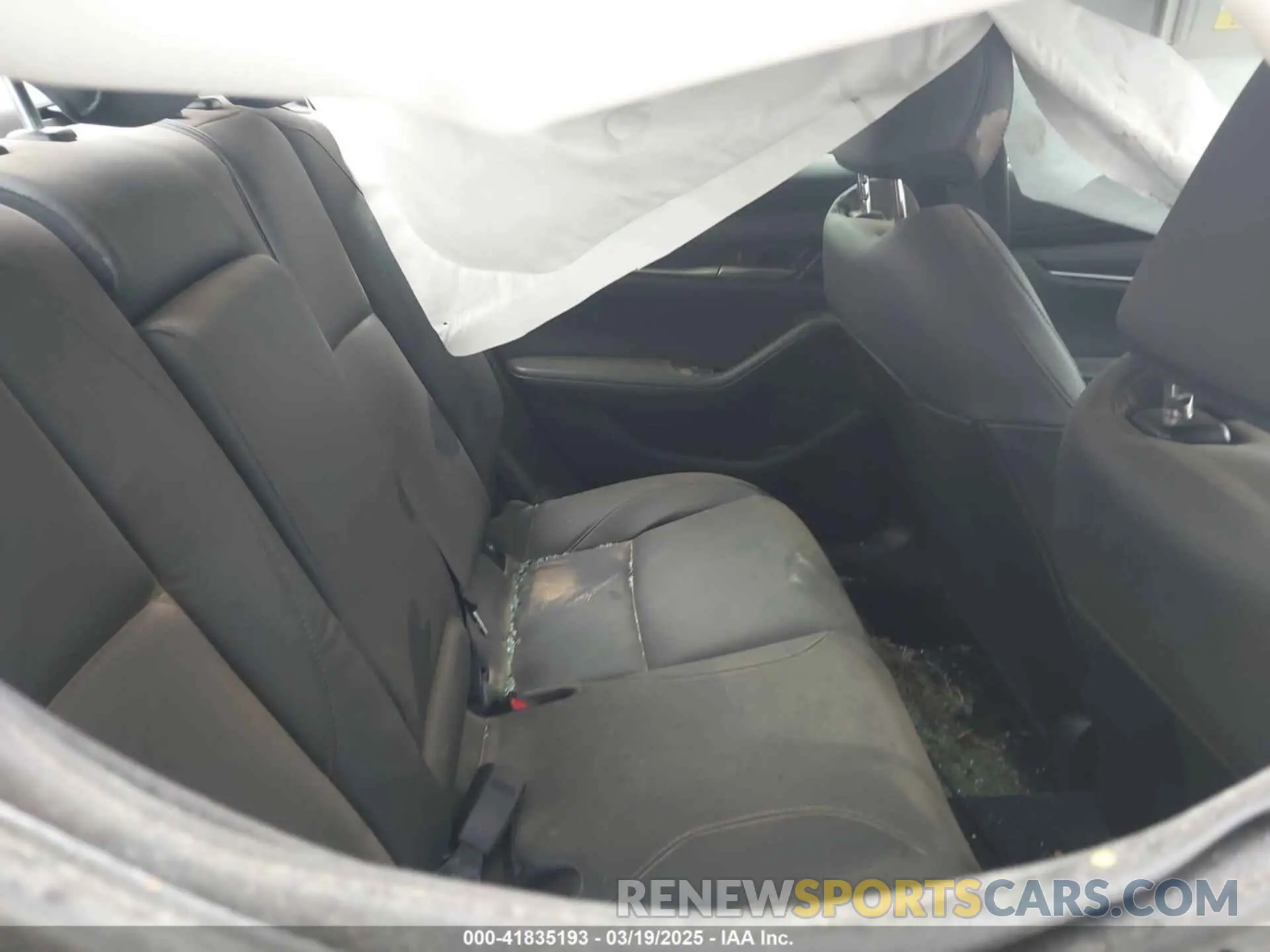 8 Photograph of a damaged car 3MZBPABM6SM455202 MAZDA MAZDA3 2025