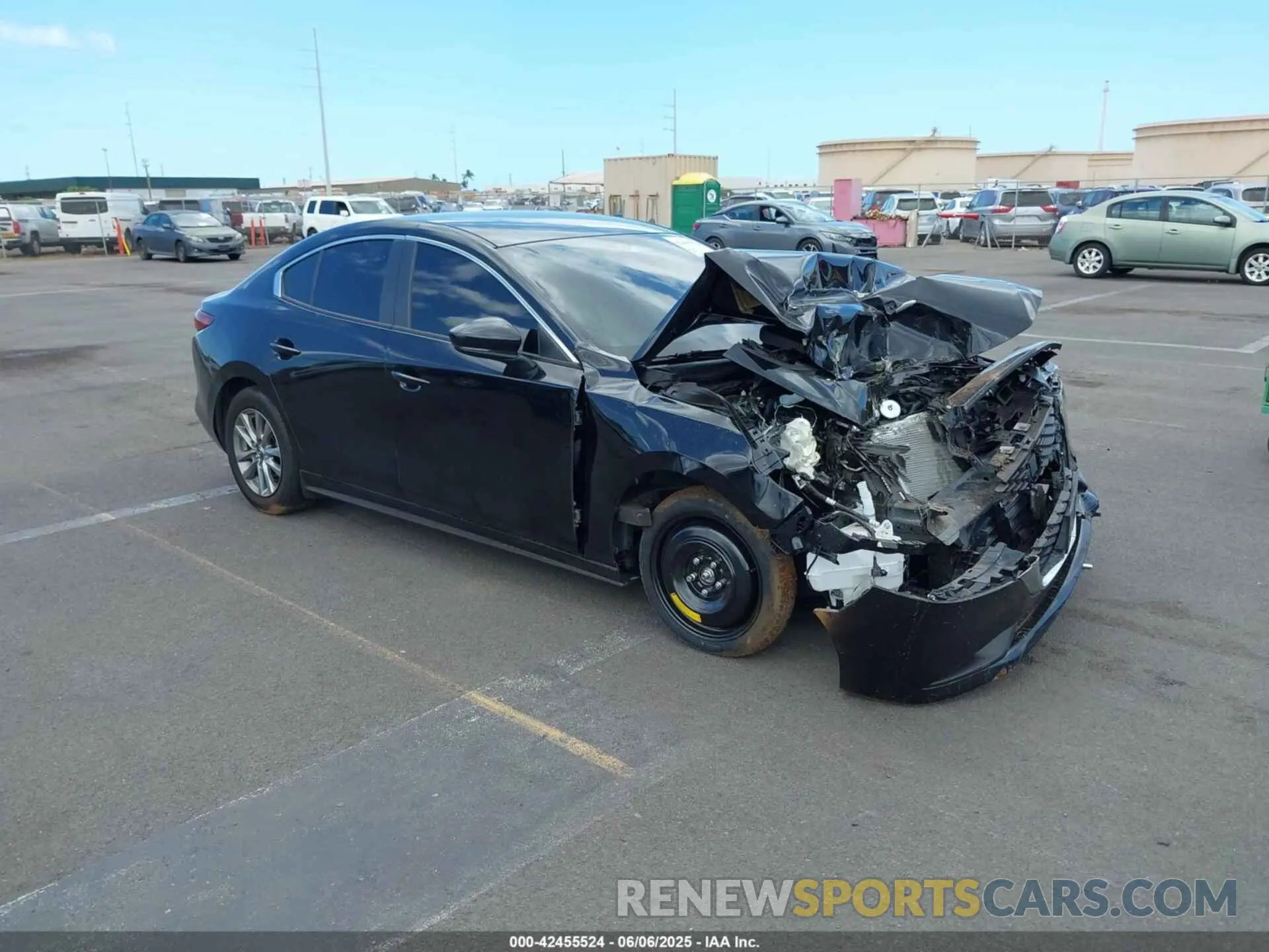 1 Photograph of a damaged car JM1BPAAM8S1766213 MAZDA MAZDA3 2025