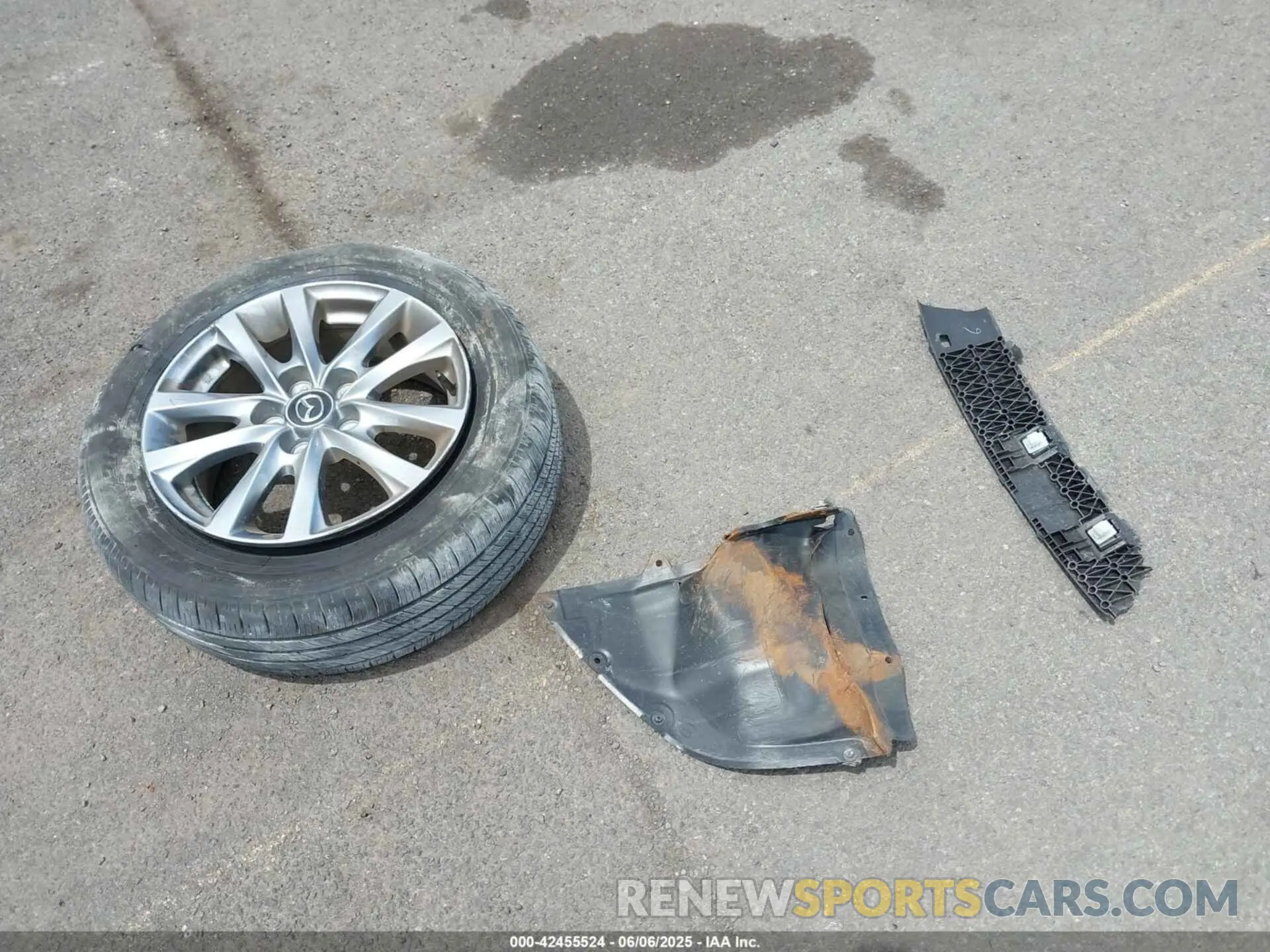 11 Photograph of a damaged car JM1BPAAM8S1766213 MAZDA MAZDA3 2025