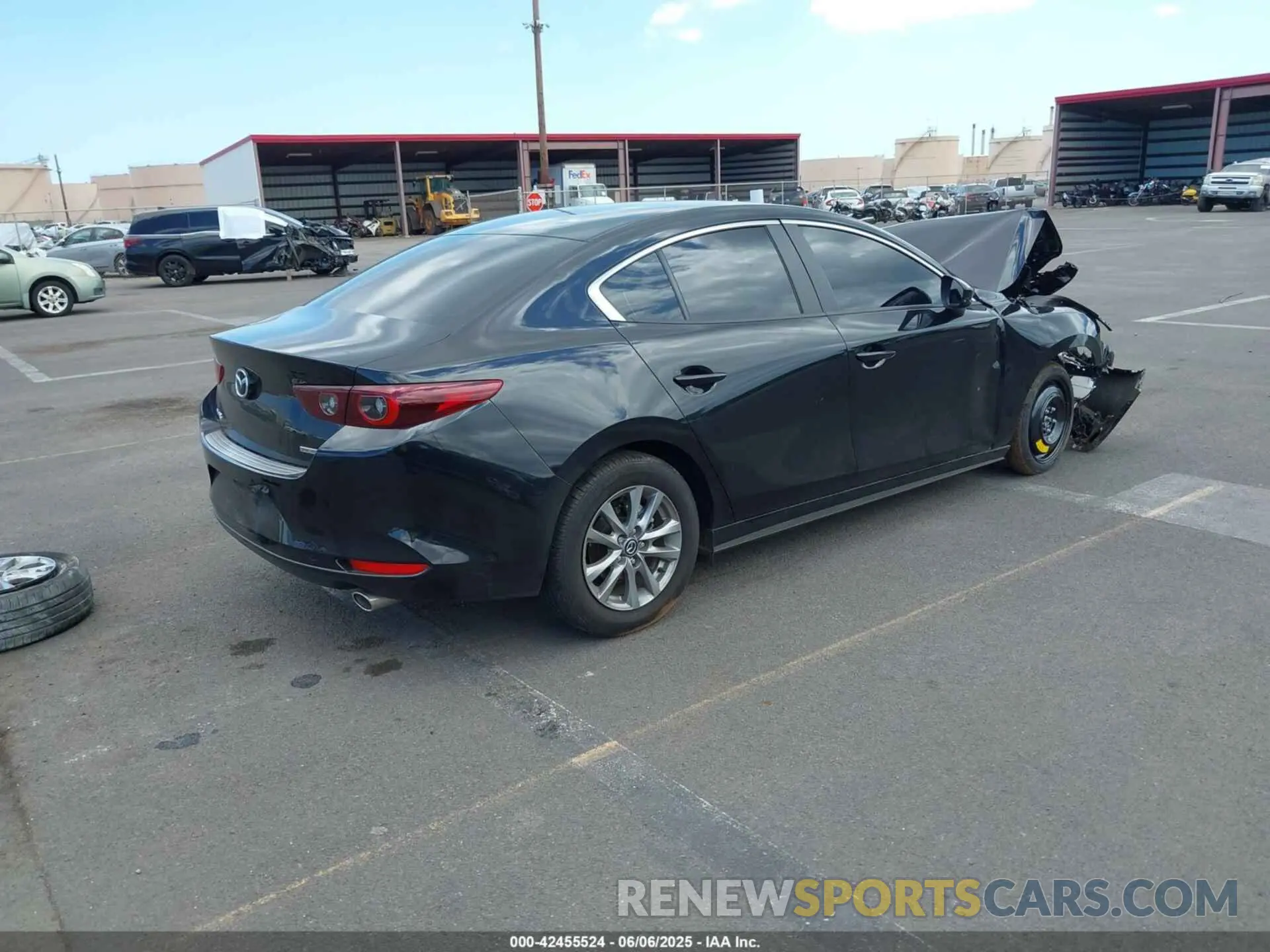 4 Photograph of a damaged car JM1BPAAM8S1766213 MAZDA MAZDA3 2025