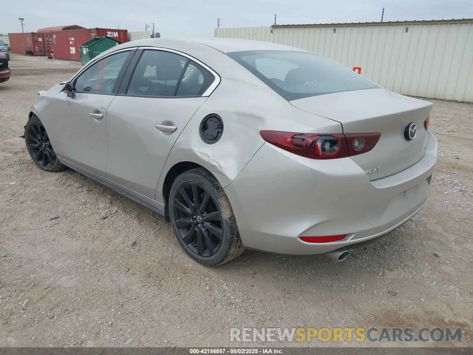 3 Photograph of a damaged car JM1BPABM5S1762571 MAZDA MAZDA3 2025