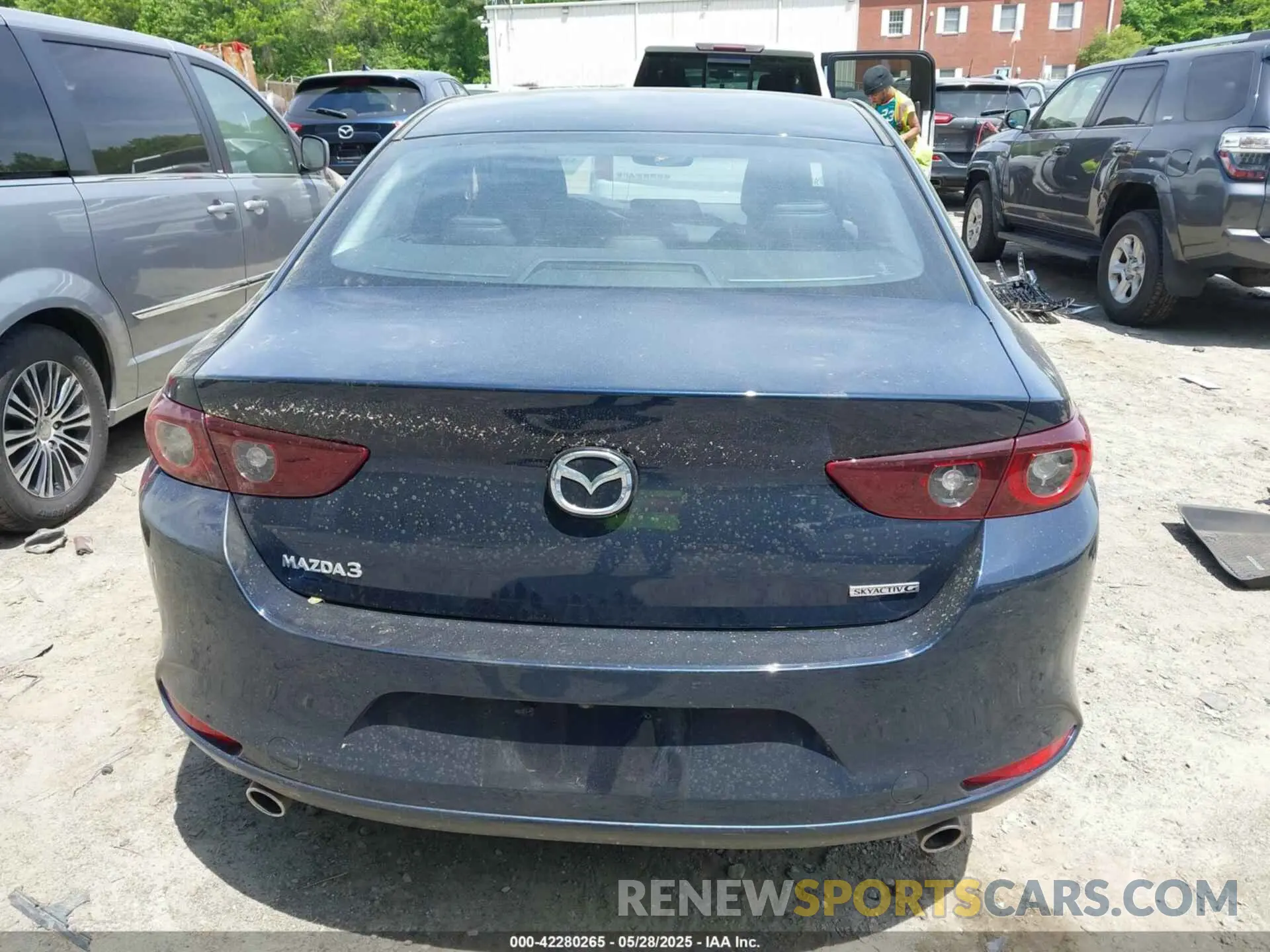 17 Photograph of a damaged car JM1BPABM5S1766555 MAZDA MAZDA3 2025