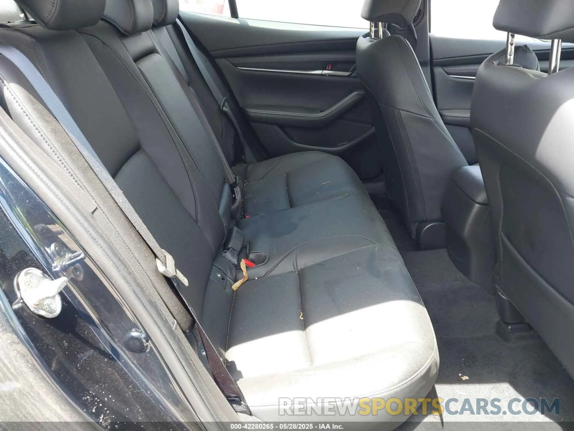8 Photograph of a damaged car JM1BPABM5S1766555 MAZDA MAZDA3 2025