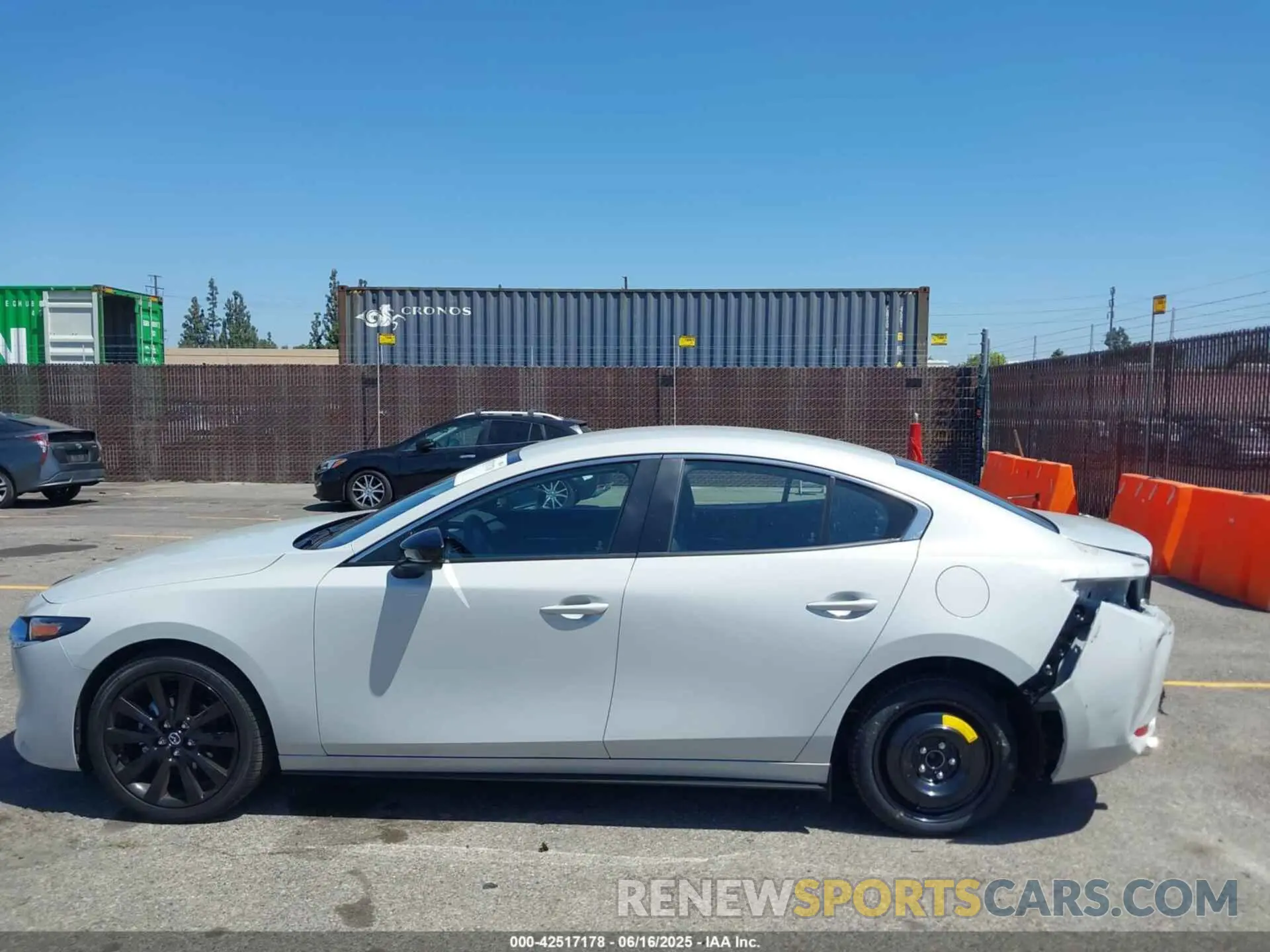 14 Photograph of a damaged car JM1BPABM7S1779954 MAZDA MAZDA3 2025