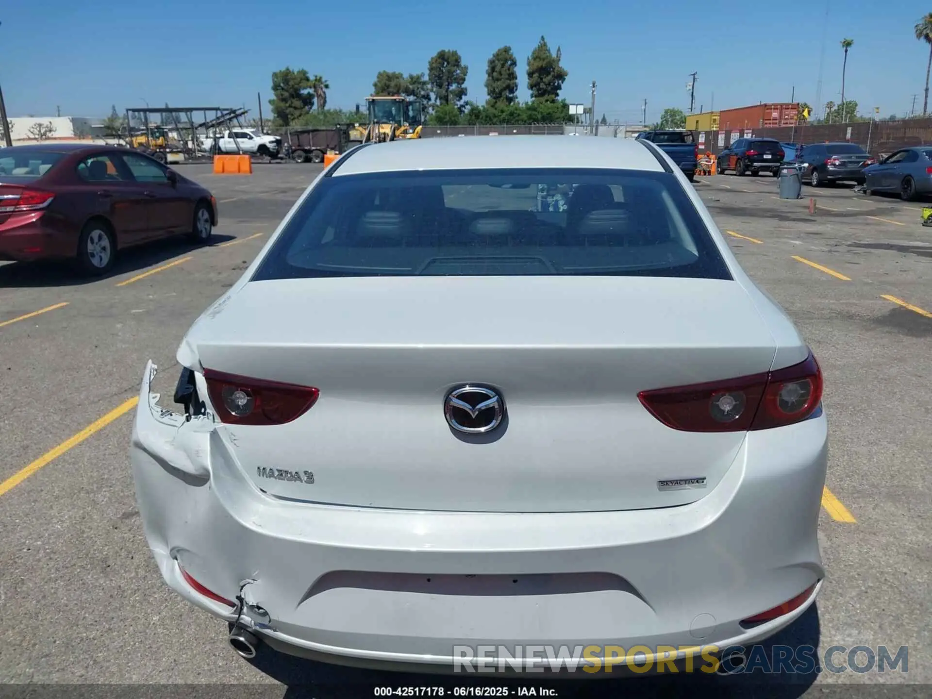 16 Photograph of a damaged car JM1BPABM7S1779954 MAZDA MAZDA3 2025
