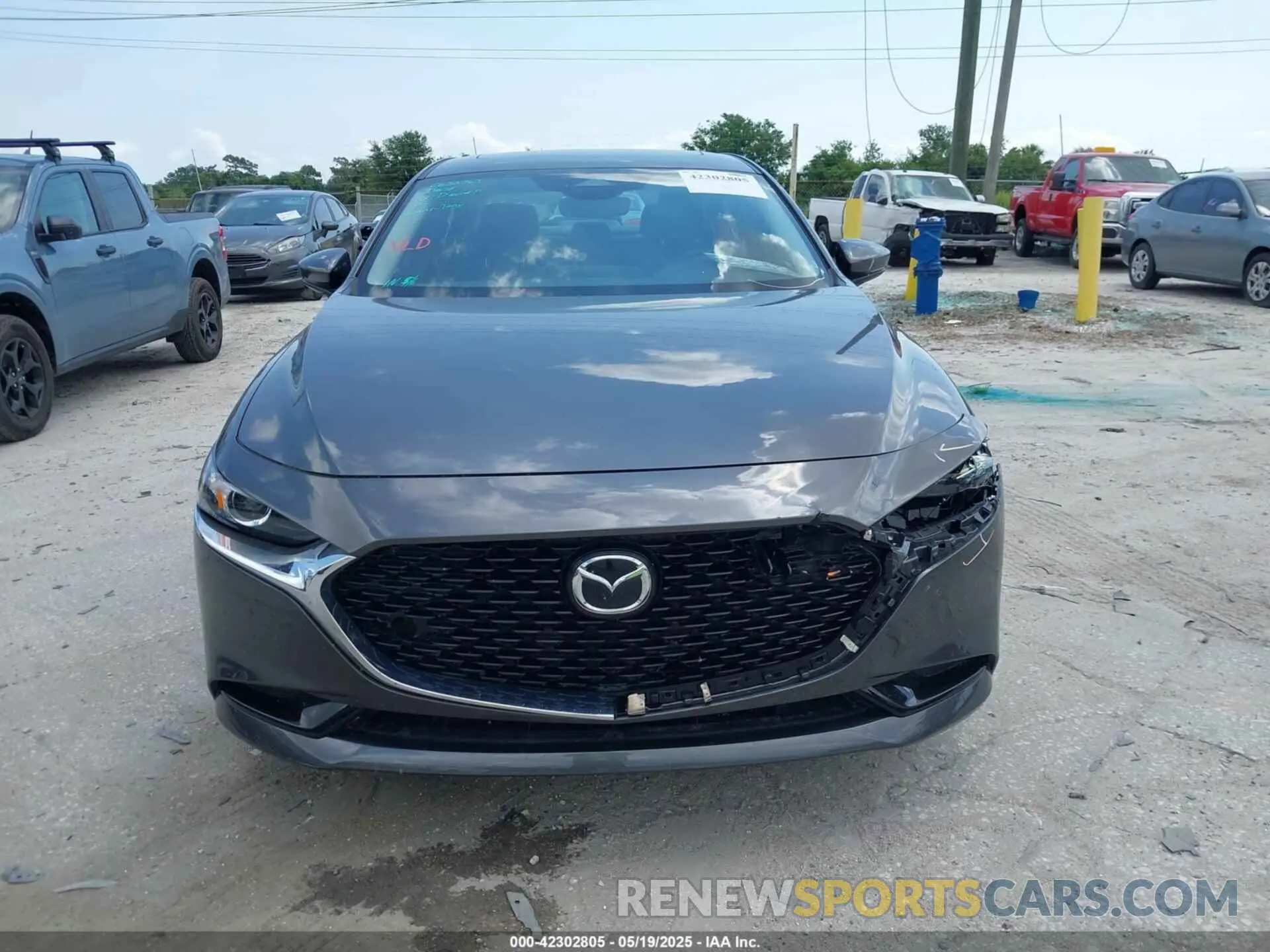 12 Photograph of a damaged car JM1BPACM5S1762195 MAZDA MAZDA3 2025