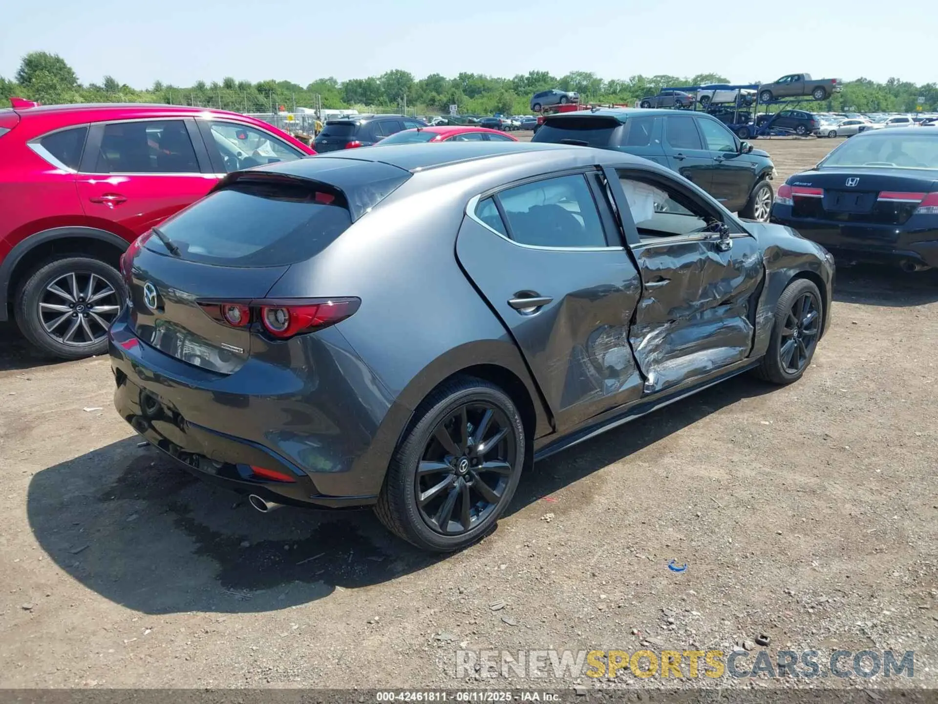 4 Photograph of a damaged car JM1BPAKM1S1763507 MAZDA MAZDA3 2025