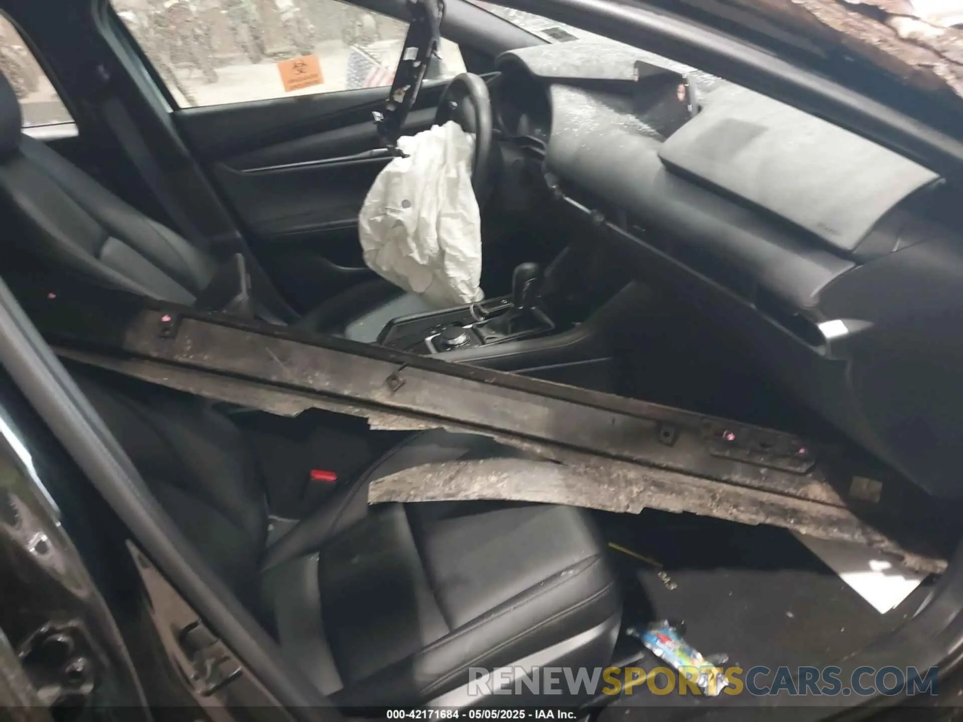 5 Photograph of a damaged car JM1BPAKM9S1753999 MAZDA MAZDA3 2025