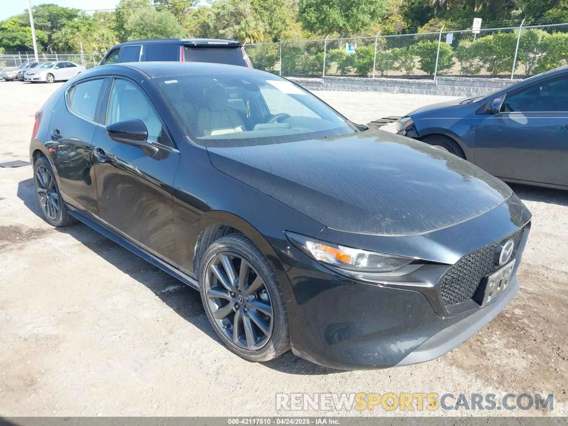 1 Photograph of a damaged car JM1BPBJM9K1122225 MAZDA MAZDA3 HATCHBACK 2019