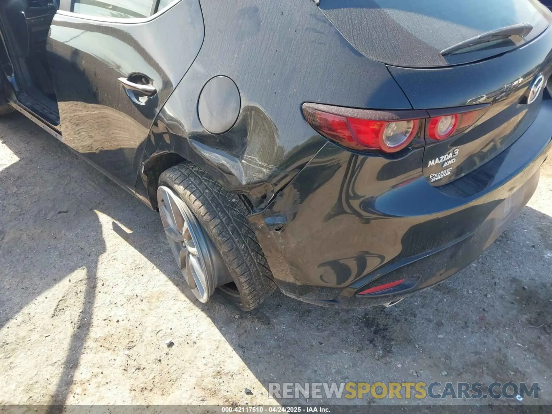 6 Photograph of a damaged car JM1BPBJM9K1122225 MAZDA MAZDA3 HATCHBACK 2019