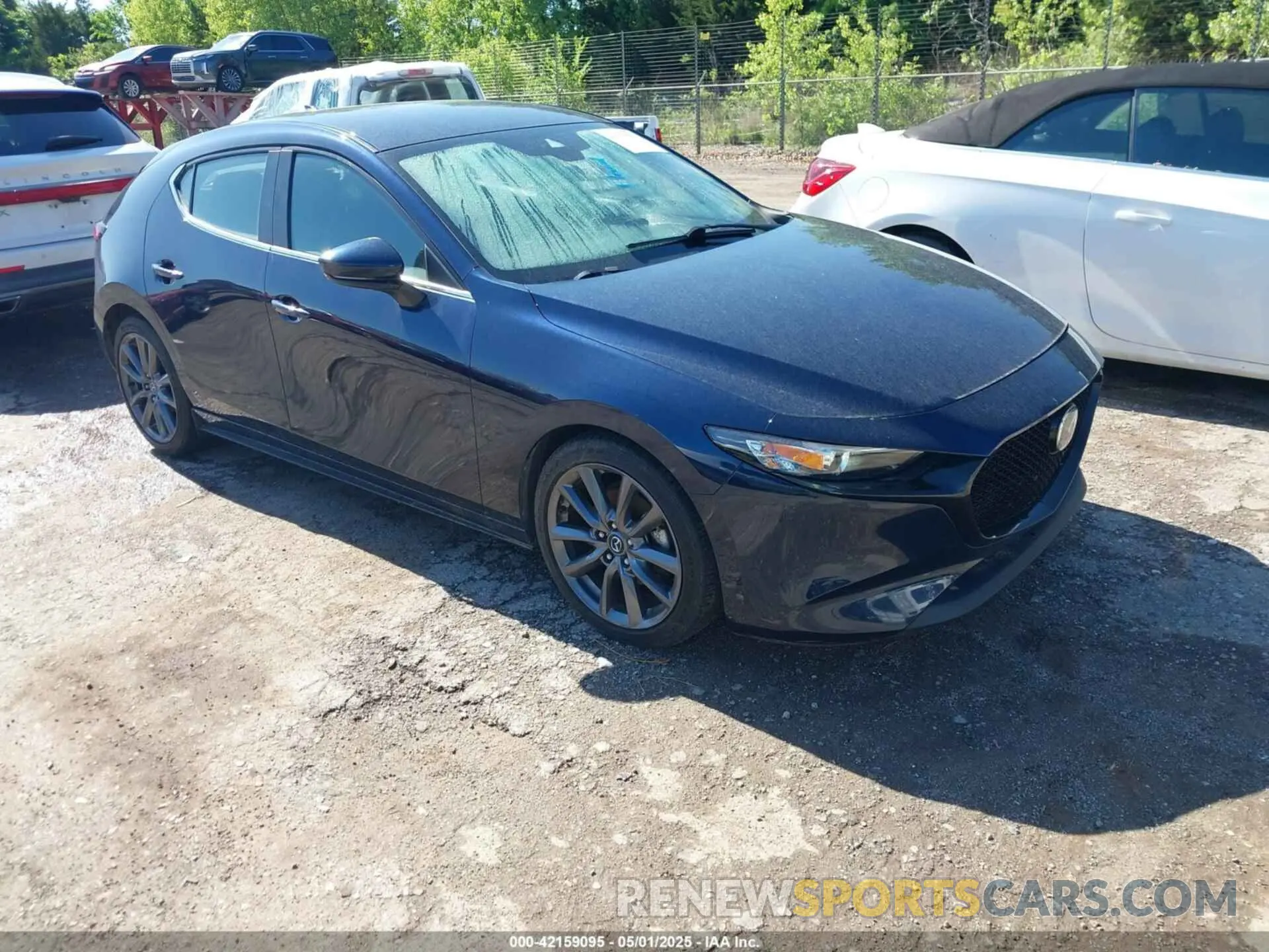 1 Photograph of a damaged car JM1BPBMM4K1128865 MAZDA MAZDA3 HATCHBACK 2019