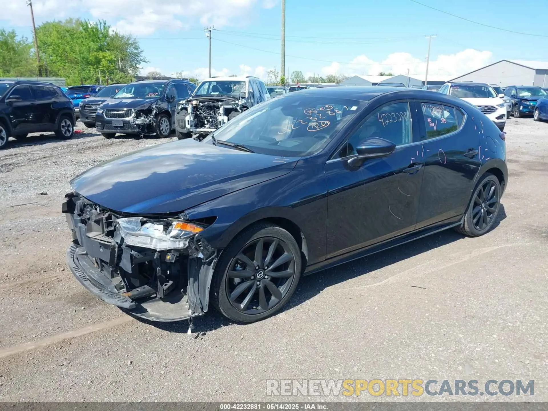 2 Photograph of a damaged car JM1BPBNMXK1144535 MAZDA MAZDA3 HATCHBACK 2019