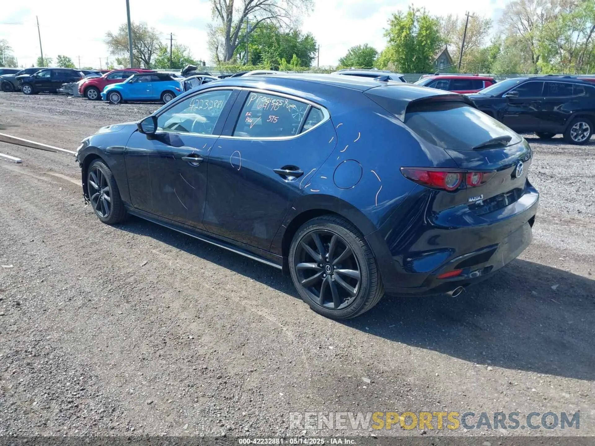 3 Photograph of a damaged car JM1BPBNMXK1144535 MAZDA MAZDA3 HATCHBACK 2019