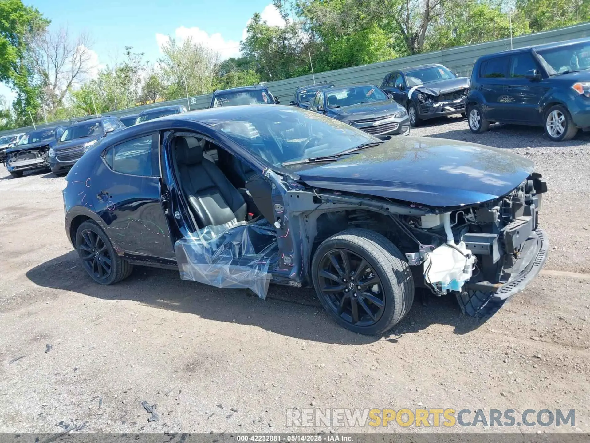 5 Photograph of a damaged car JM1BPBNMXK1144535 MAZDA MAZDA3 HATCHBACK 2019