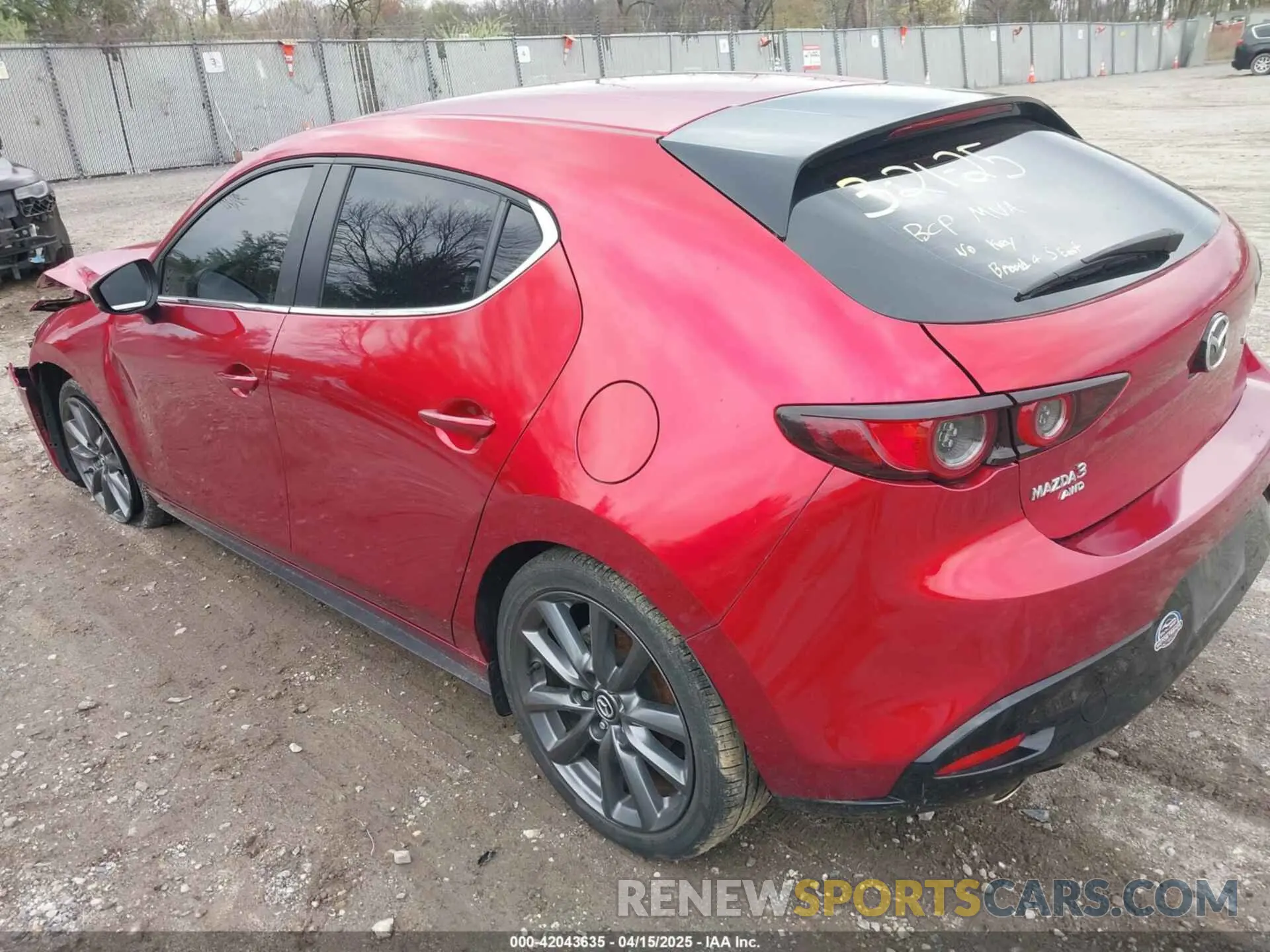 3 Photograph of a damaged car JM1BPBLM0L1158190 MAZDA MAZDA3 HATCHBACK 2020