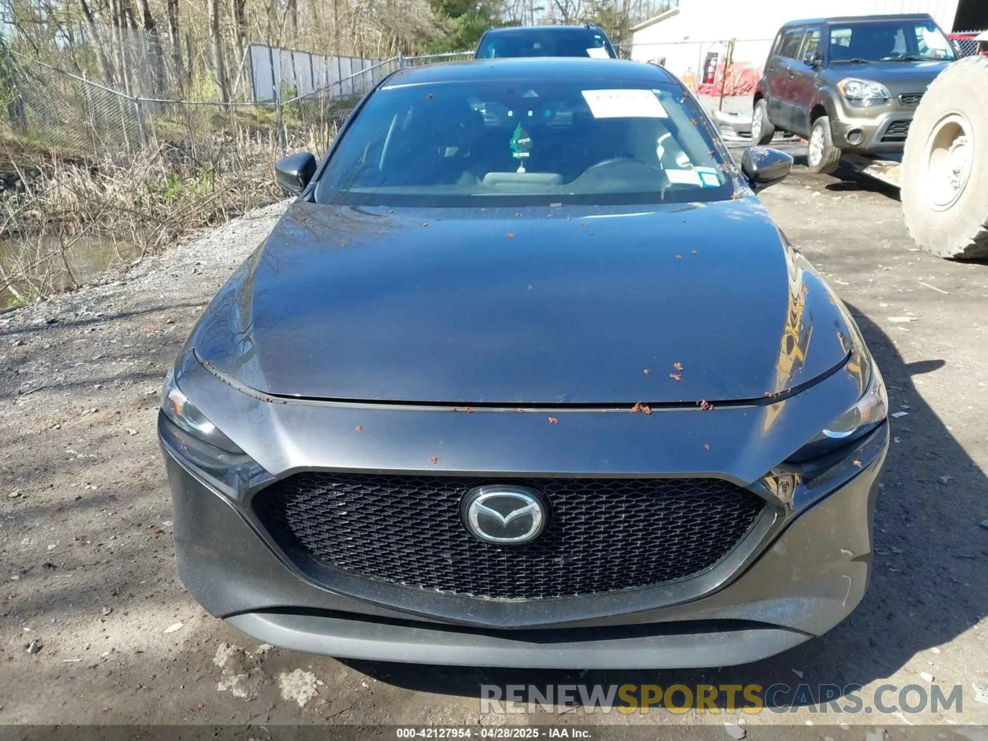12 Photograph of a damaged car JM1BPBLMXL1160464 MAZDA MAZDA3 HATCHBACK 2020