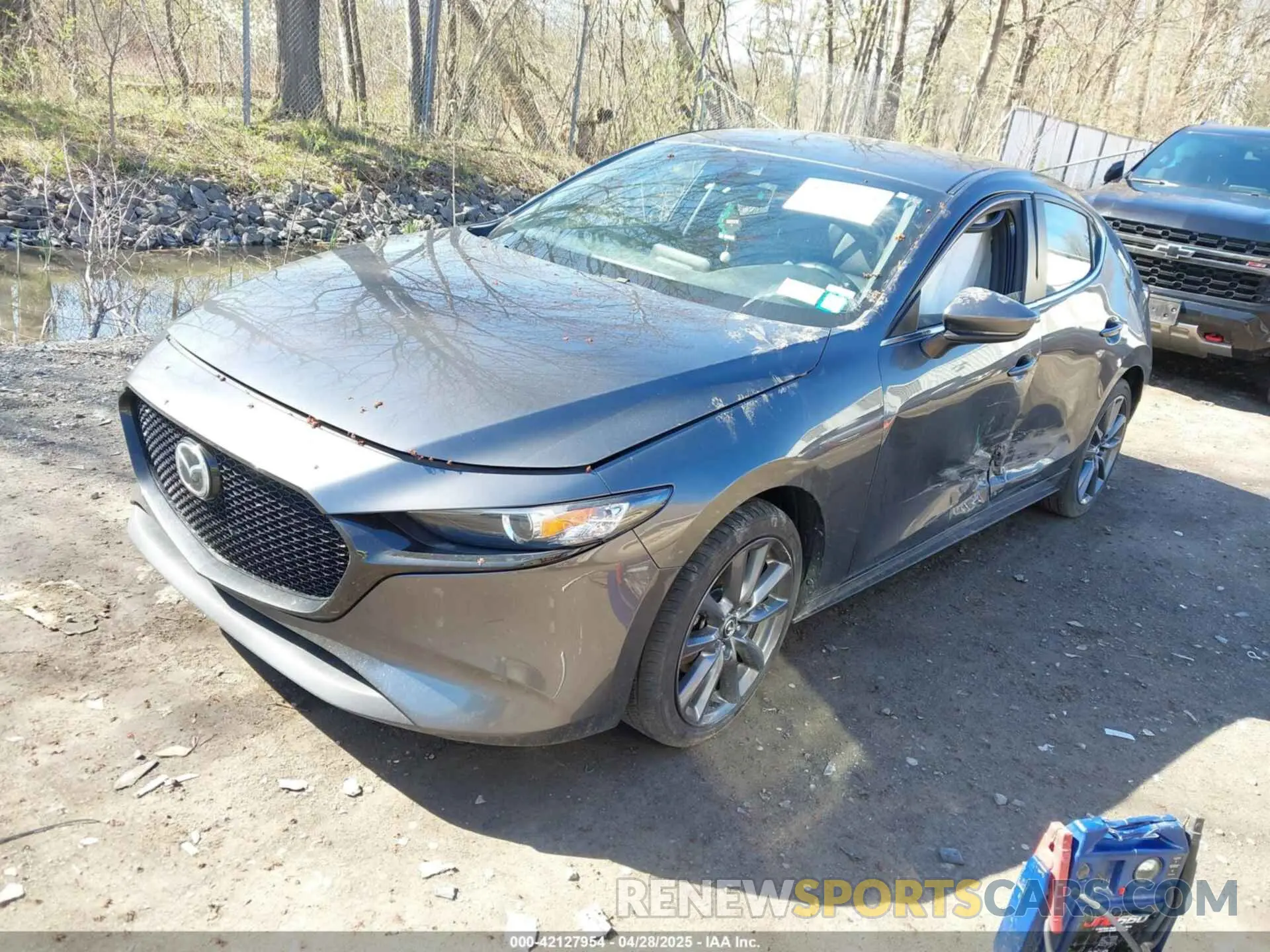 2 Photograph of a damaged car JM1BPBLMXL1160464 MAZDA MAZDA3 HATCHBACK 2020