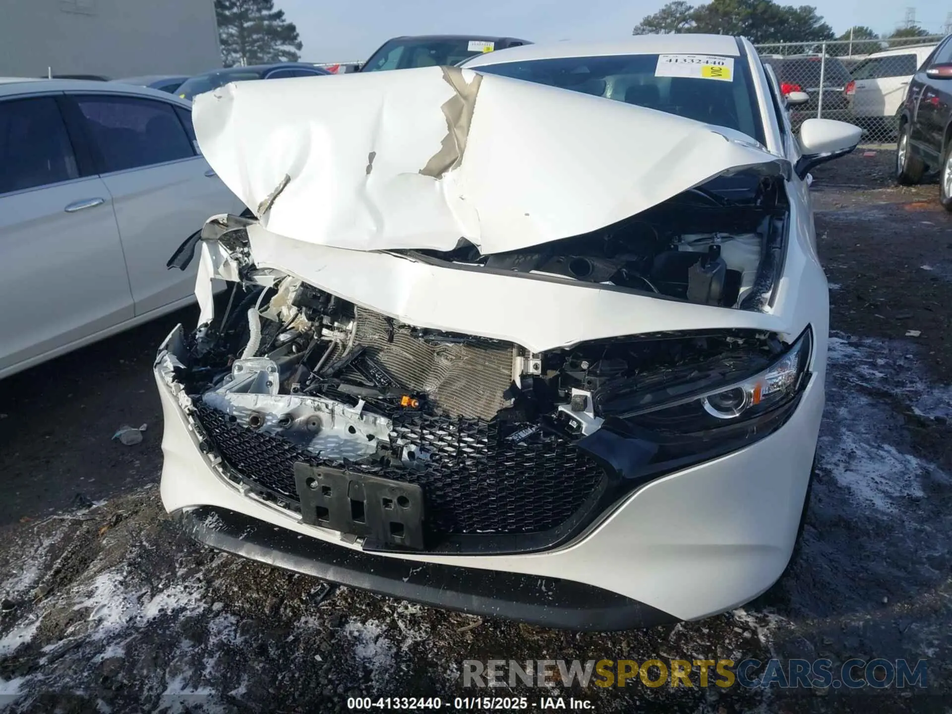 11 Photograph of a damaged car JM1BPBMM0L1157345 MAZDA MAZDA3 HATCHBACK 2020