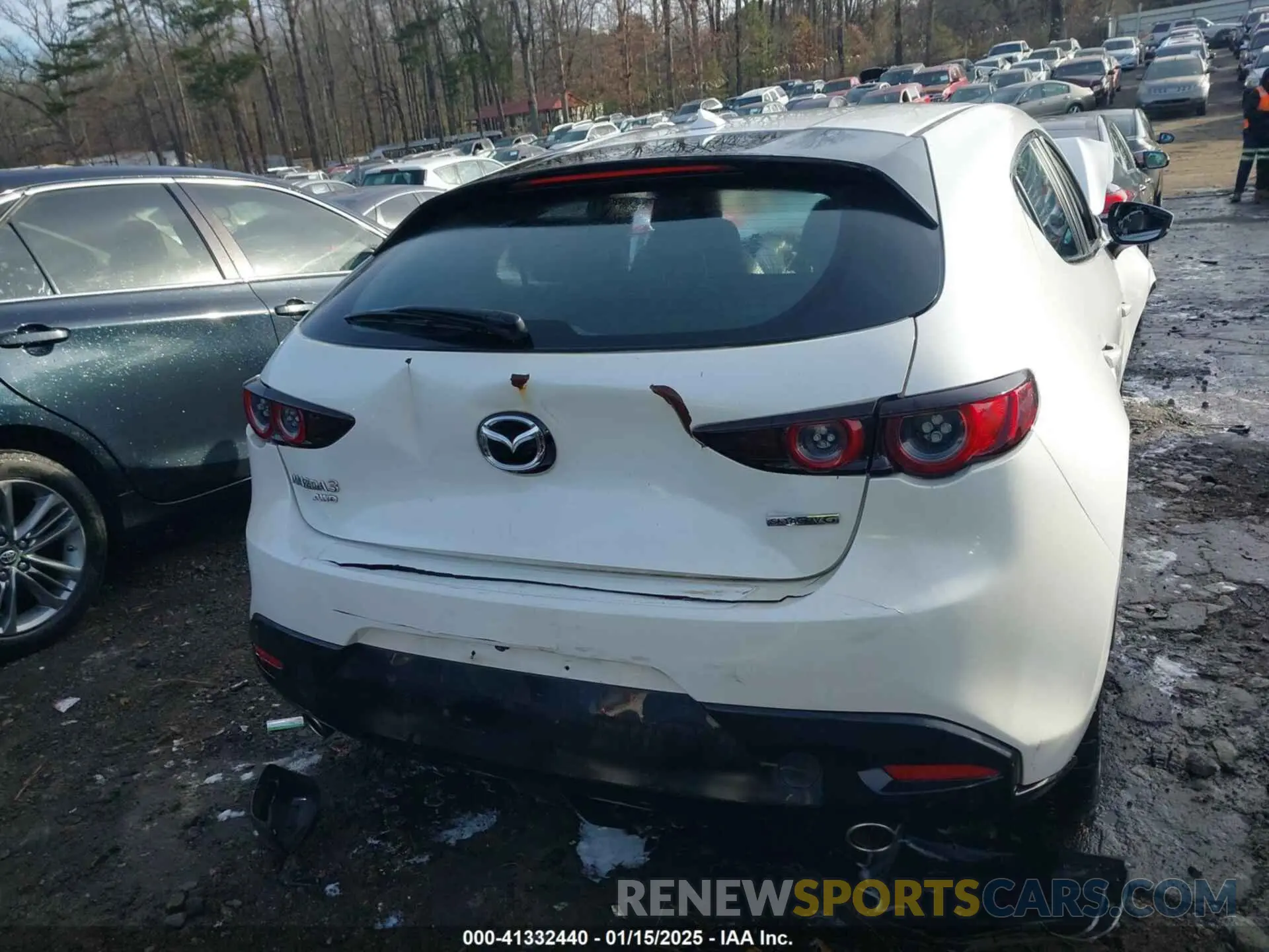 15 Photograph of a damaged car JM1BPBMM0L1157345 MAZDA MAZDA3 HATCHBACK 2020