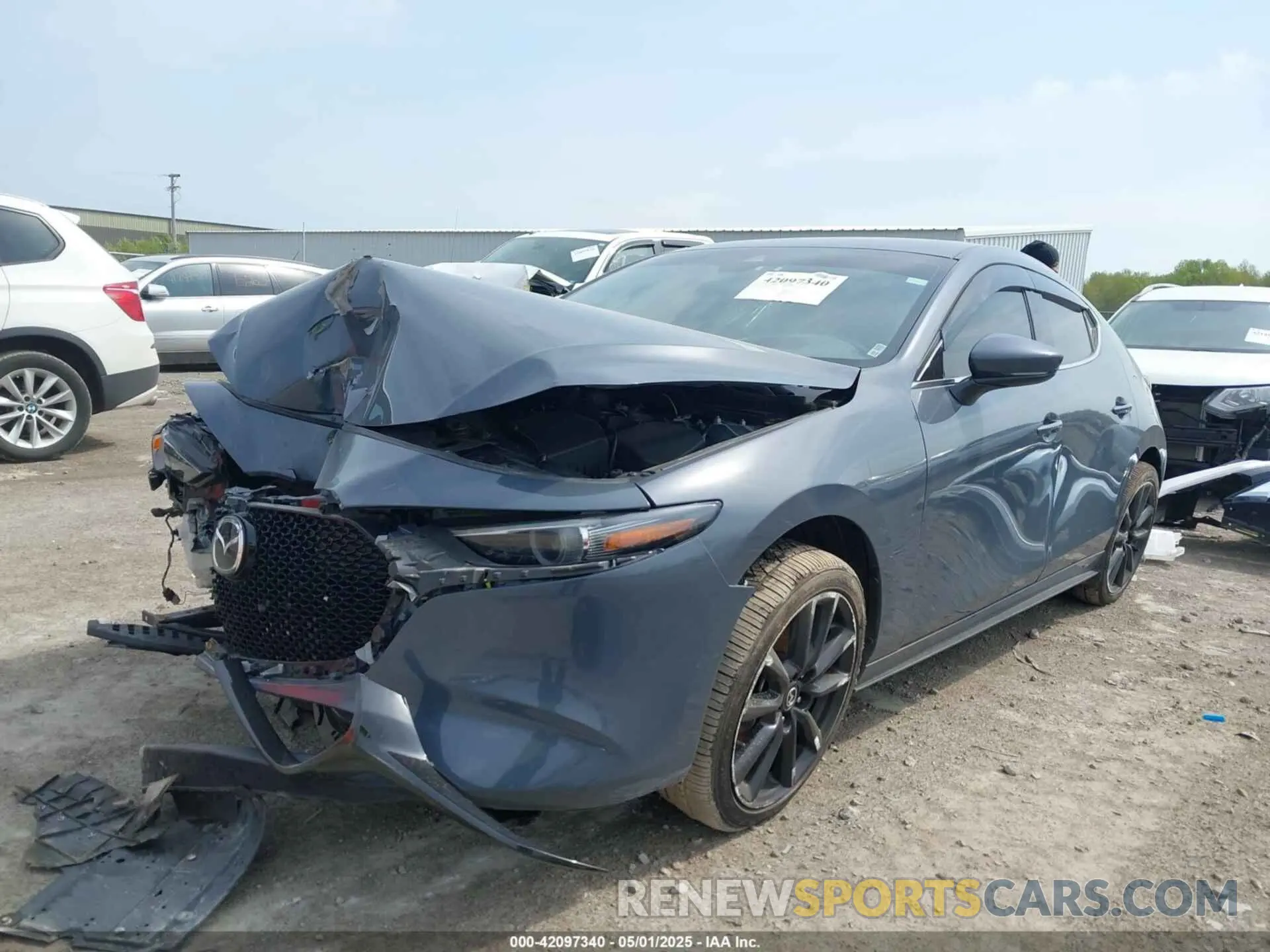 2 Photograph of a damaged car JM1BPBNM3L1171285 MAZDA MAZDA3 HATCHBACK 2020
