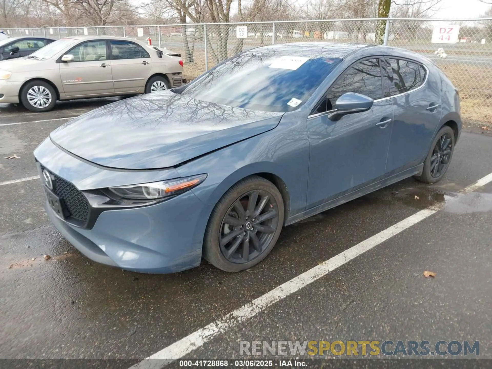 2 Photograph of a damaged car JM1BPBNM9L1174949 MAZDA MAZDA3 HATCHBACK 2020