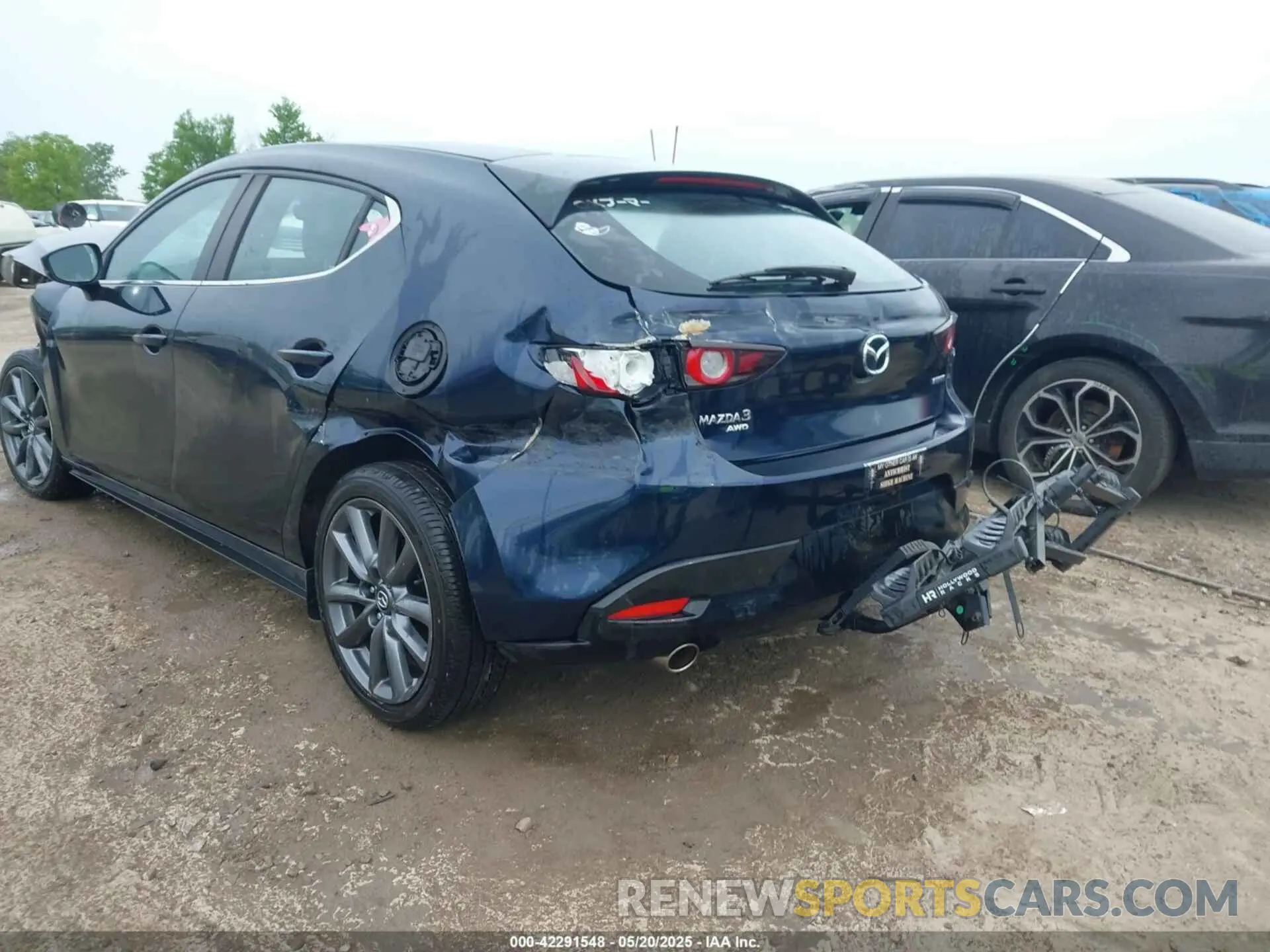 3 Photograph of a damaged car JM1BPBKL1M1308883 MAZDA MAZDA3 HATCHBACK 2021