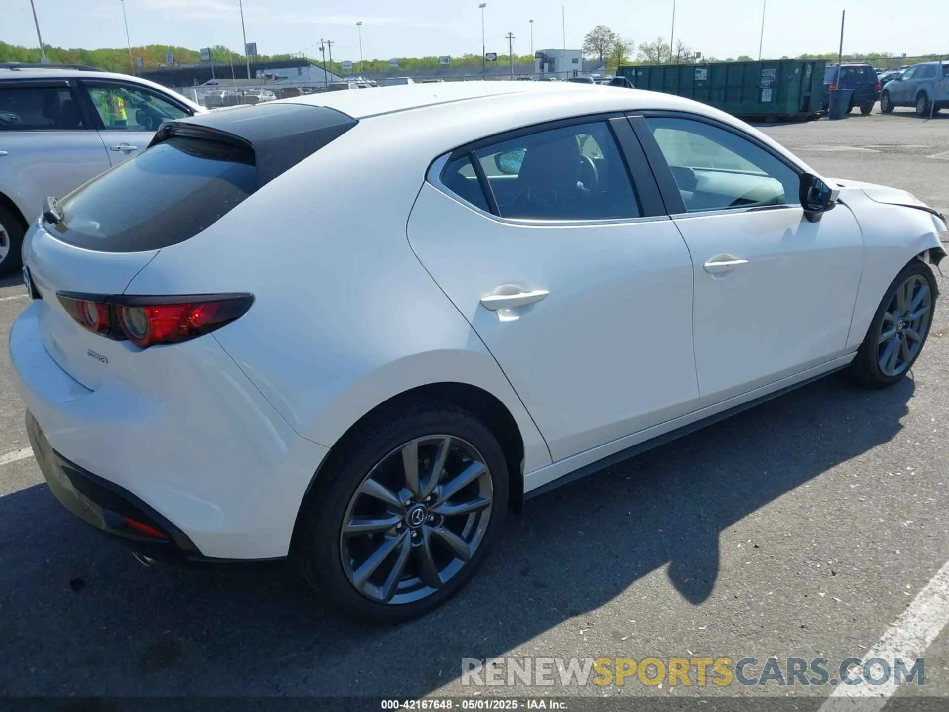 4 Photograph of a damaged car JM1BPBKL4M1313527 MAZDA MAZDA3 HATCHBACK 2021