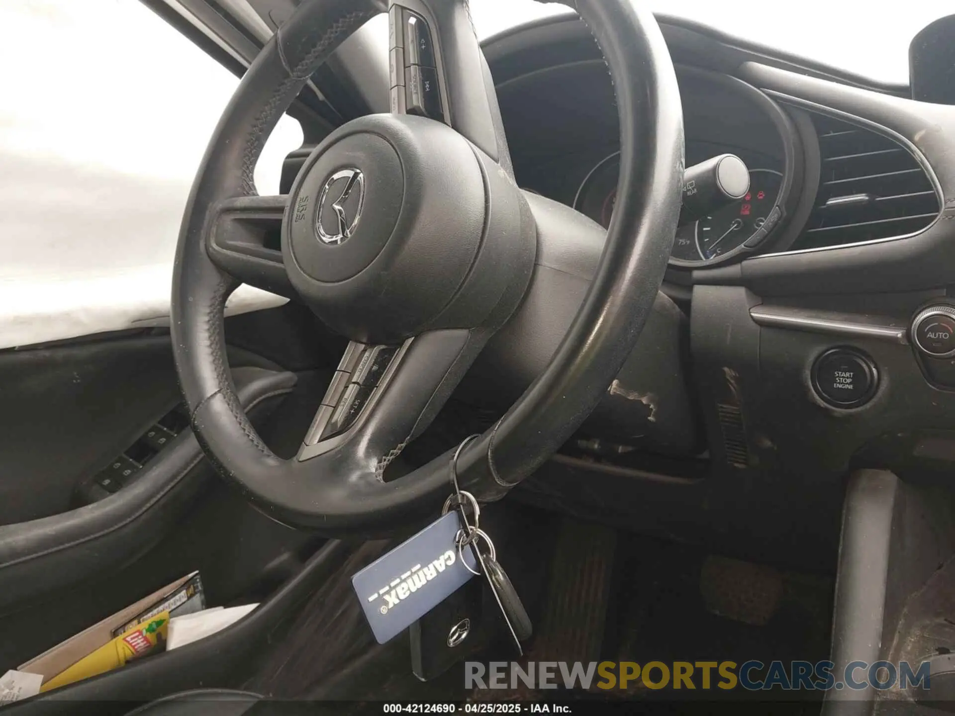 11 Photograph of a damaged car JM1BPBKL5M1339375 MAZDA MAZDA3 HATCHBACK 2021
