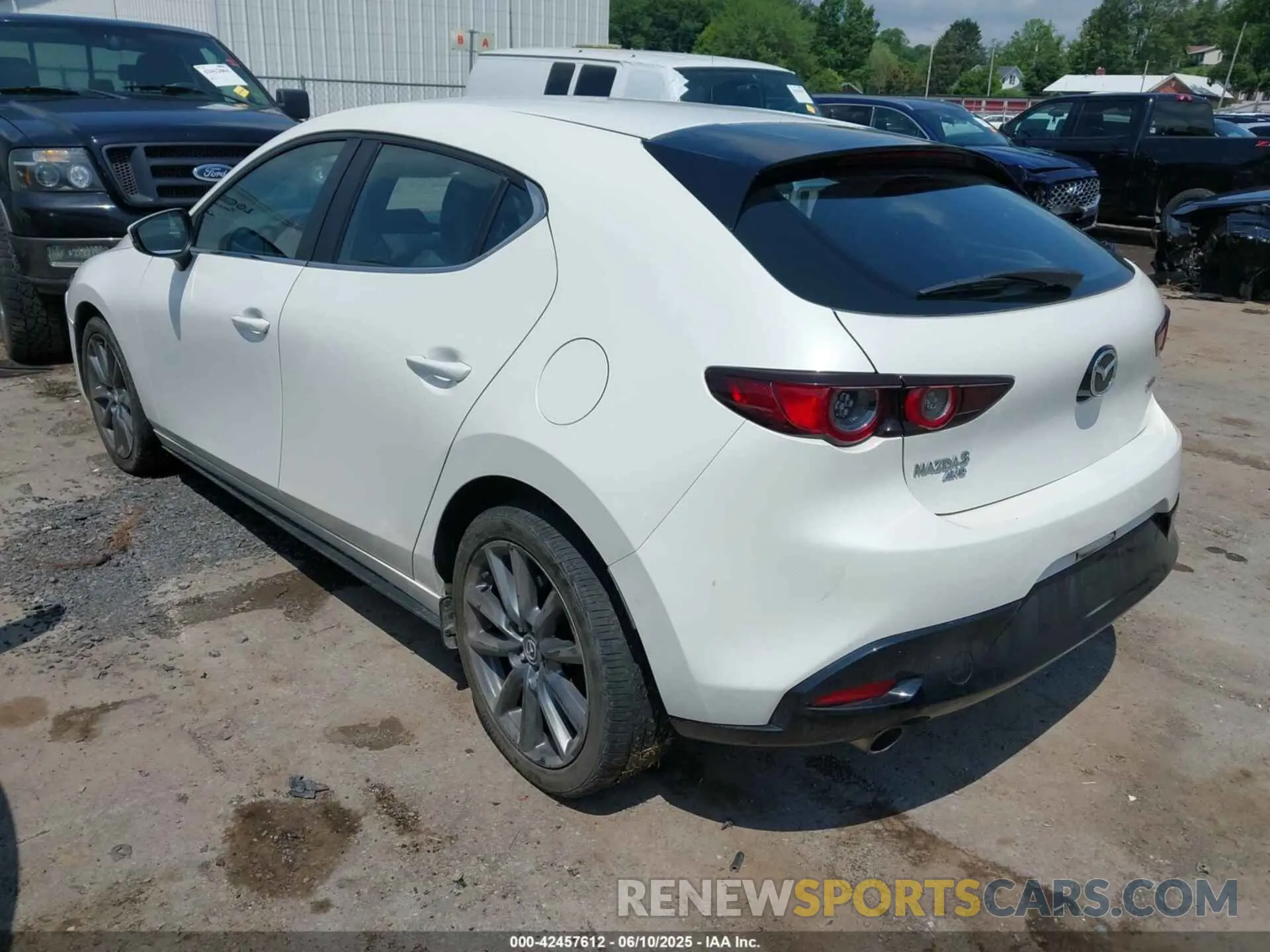 3 Photograph of a damaged car JM1BPBLL6M1328674 MAZDA MAZDA3 HATCHBACK 2021