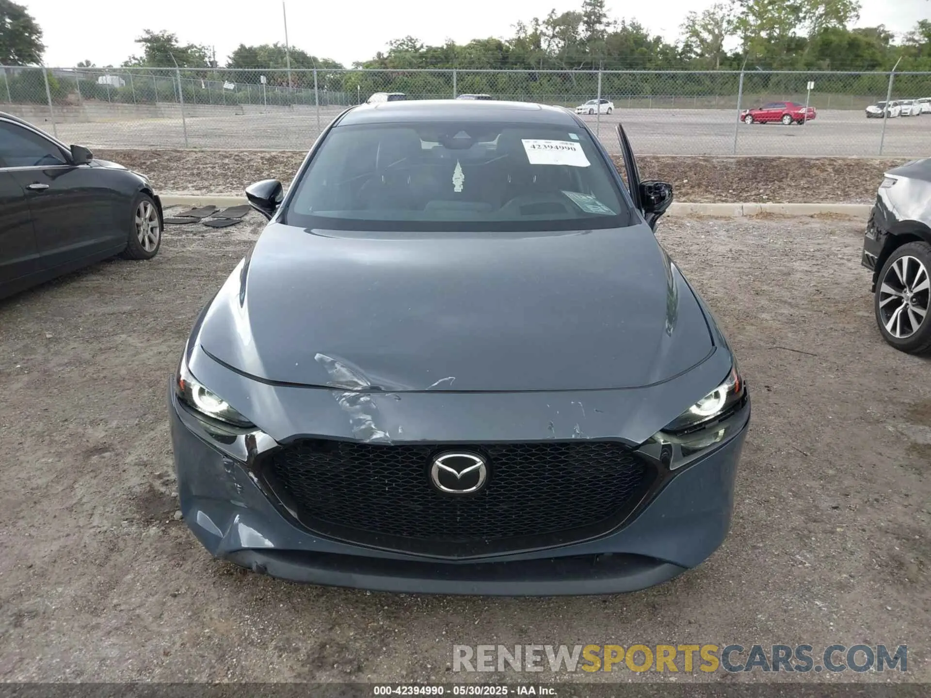 12 Photograph of a damaged car JM1BPBJY1N1509231 MAZDA MAZDA3 HATCHBACK 2022