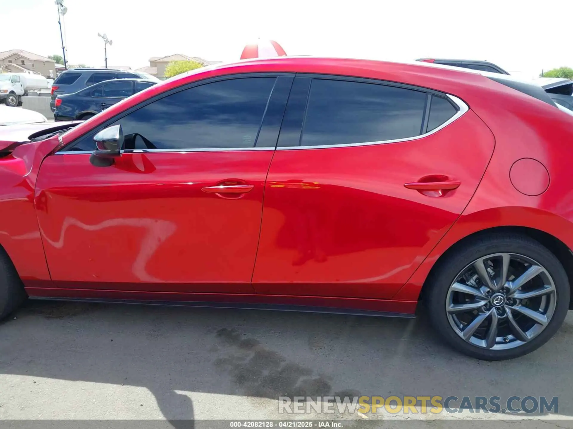 13 Photograph of a damaged car JM1BPBJY4P1617748 MAZDA MAZDA3 HATCHBACK 2023