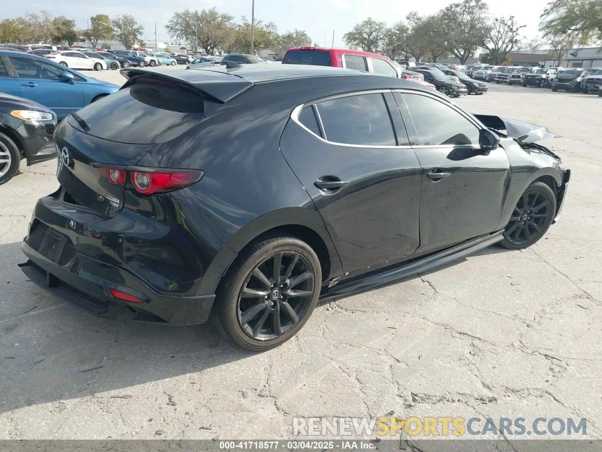4 Photograph of a damaged car JM1BPBNY0P1615814 MAZDA MAZDA3 HATCHBACK 2023