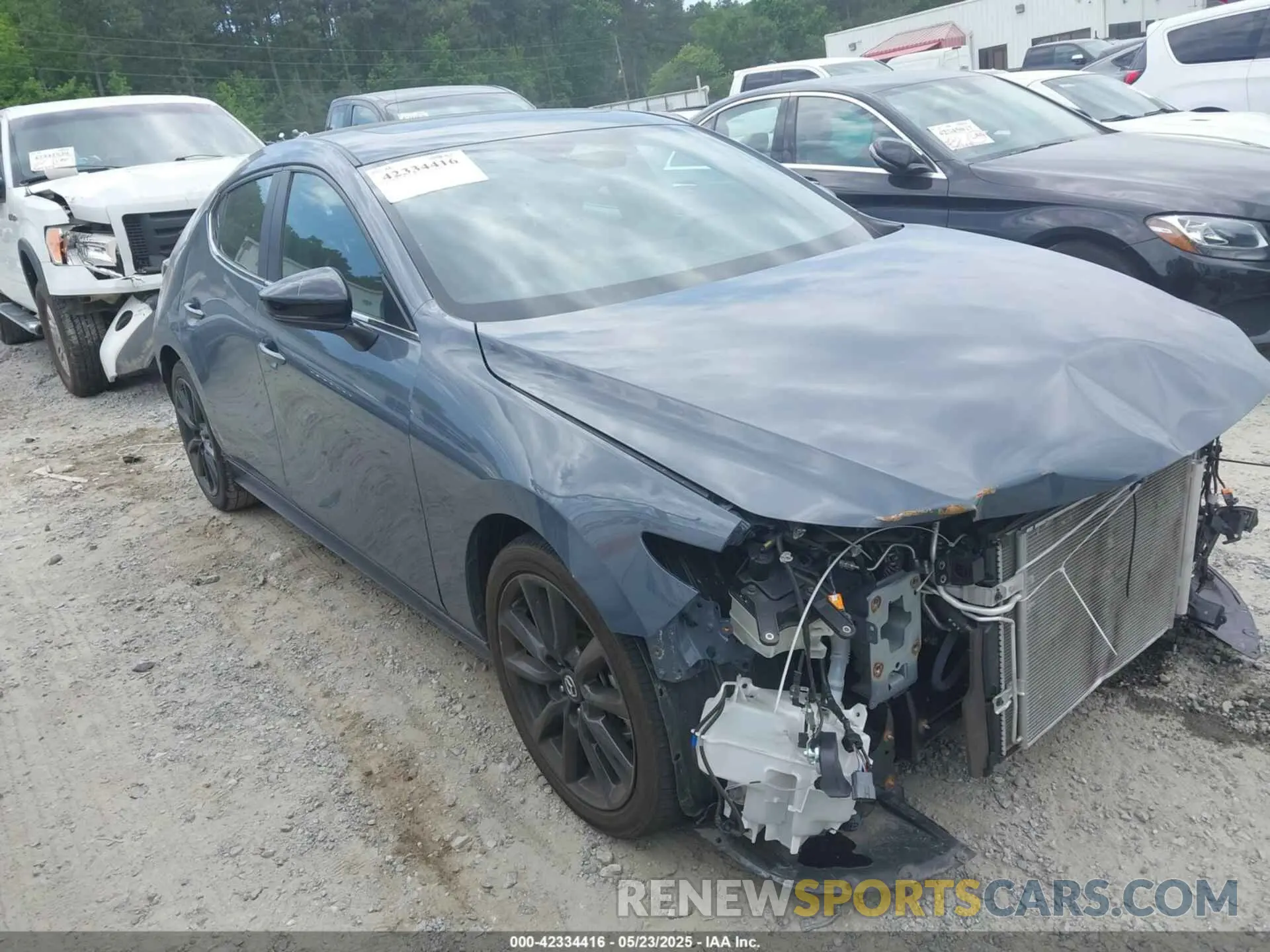 1 Photograph of a damaged car JM1BPBLM5R1709609 MAZDA MAZDA3 HATCHBACK 2024