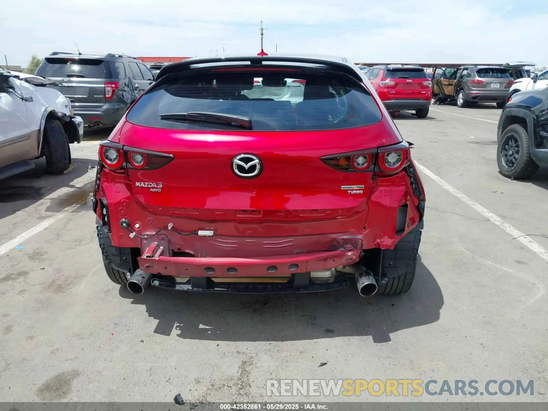 17 Photograph of a damaged car JM1BPBNY2R1653094 MAZDA MAZDA3 HATCHBACK 2024