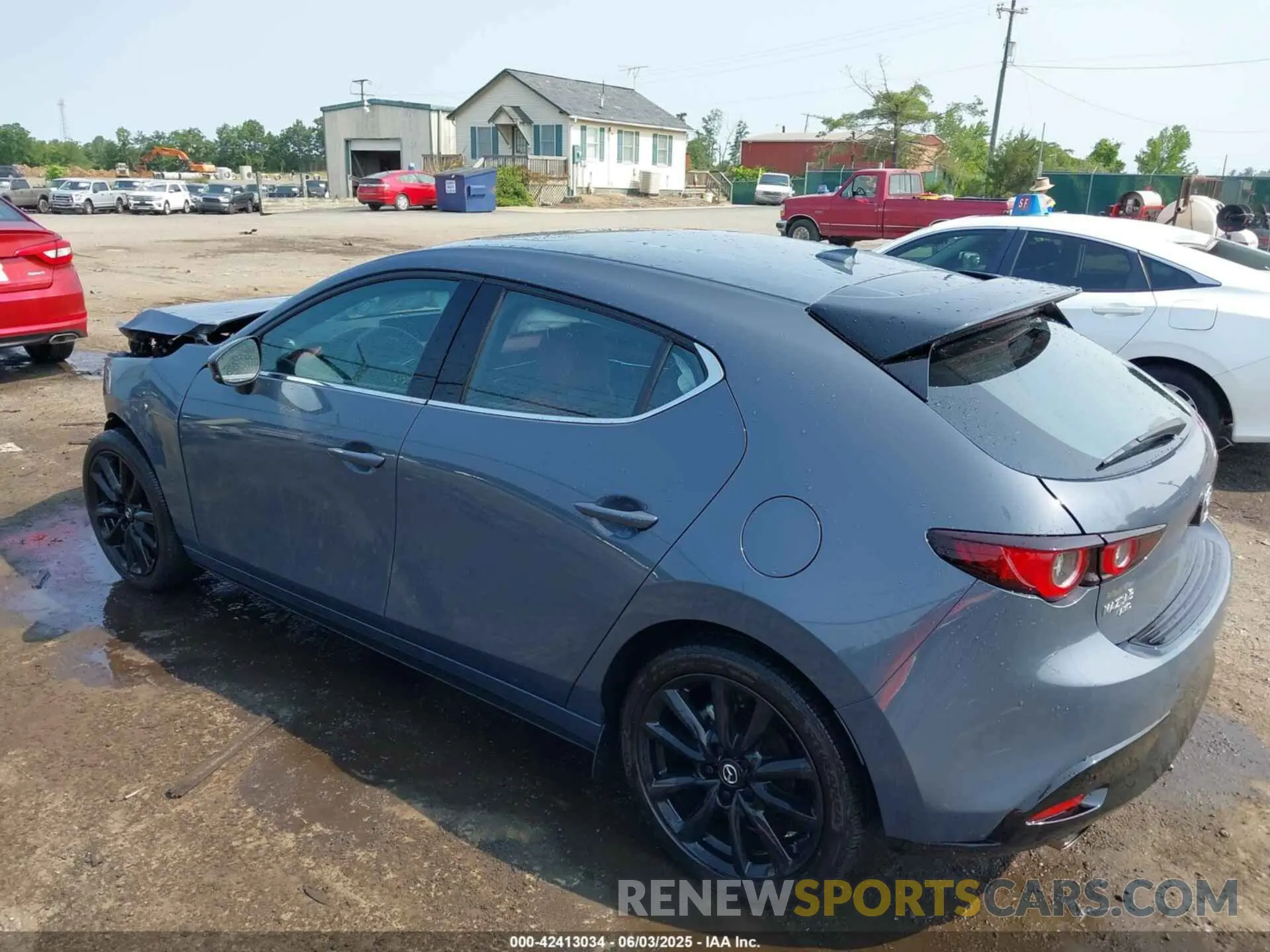 3 Photograph of a damaged car JM1BPBNY2R1709258 MAZDA MAZDA3 HATCHBACK 2024