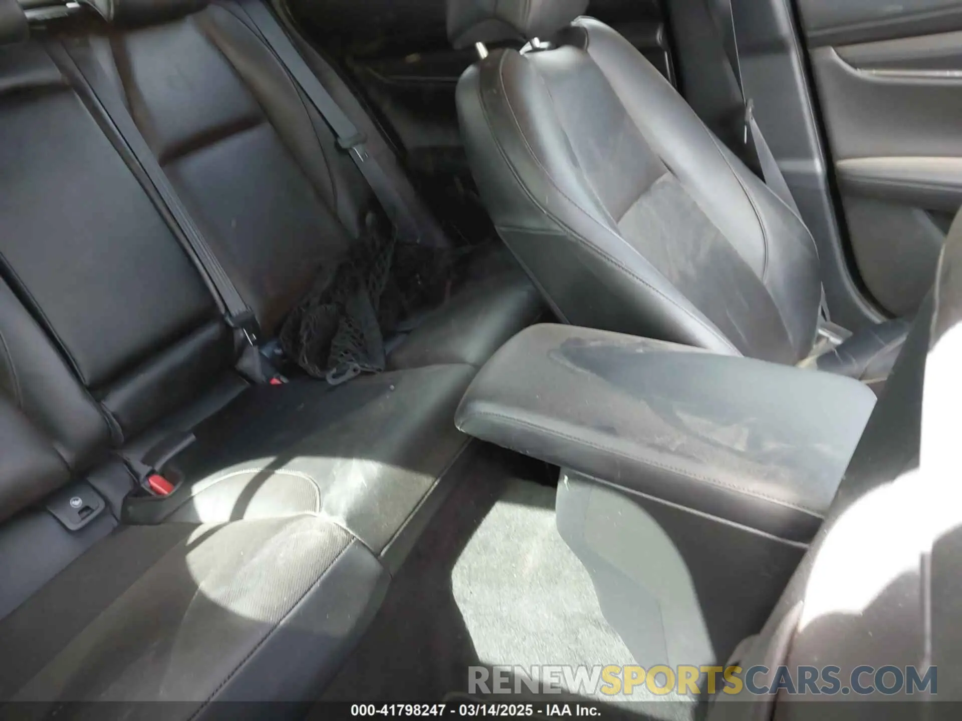 8 Photograph of a damaged car JM1BPBNY6R1702023 MAZDA MAZDA3 HATCHBACK 2024