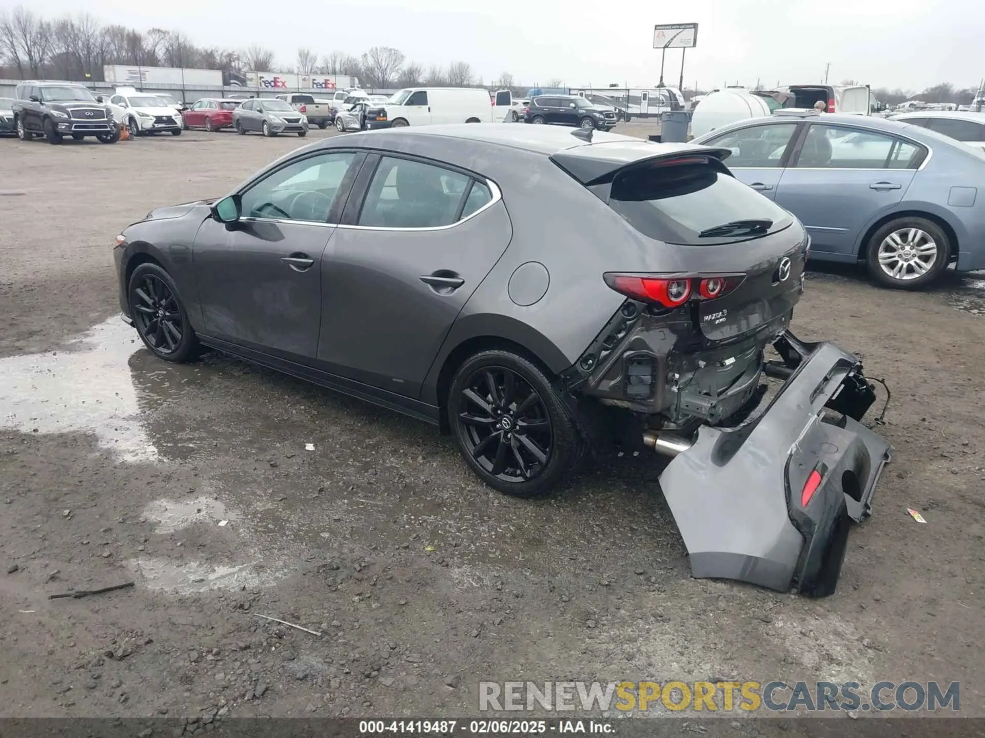 3 Photograph of a damaged car JM1BPBNY6R1707495 MAZDA MAZDA3 HATCHBACK 2024