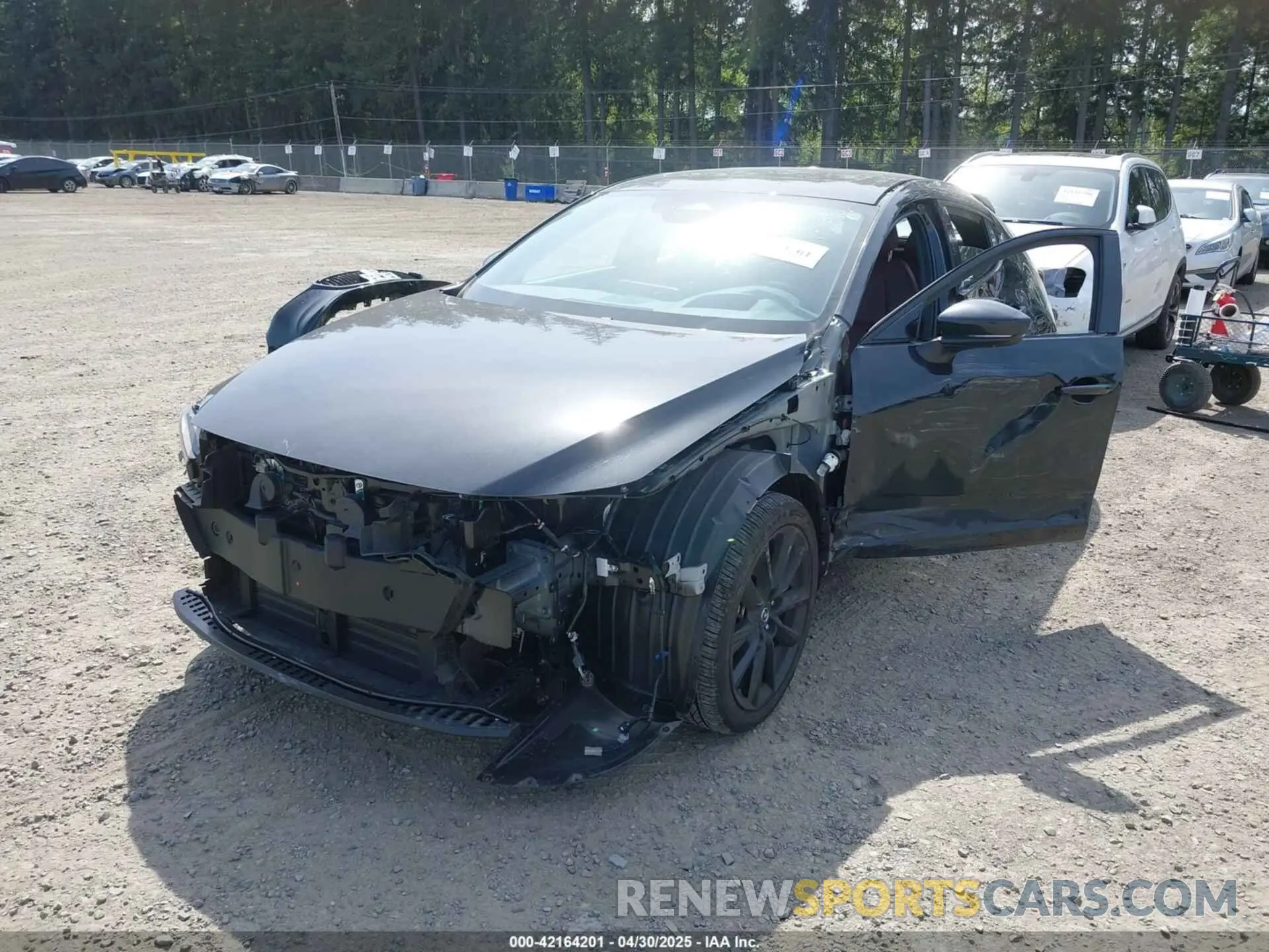 2 Photograph of a damaged car JM1BPBNYXR1710190 MAZDA MAZDA3 HATCHBACK 2024