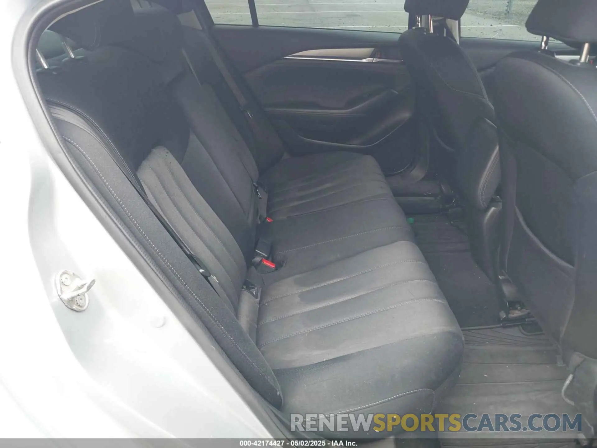 8 Photograph of a damaged car JM1GL1UM3K1507979 MAZDA MAZDA6 2019