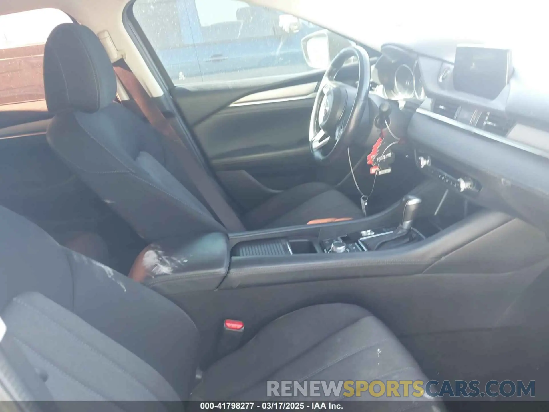 5 Photograph of a damaged car JM1GL1UM3K1508470 MAZDA MAZDA6 2019