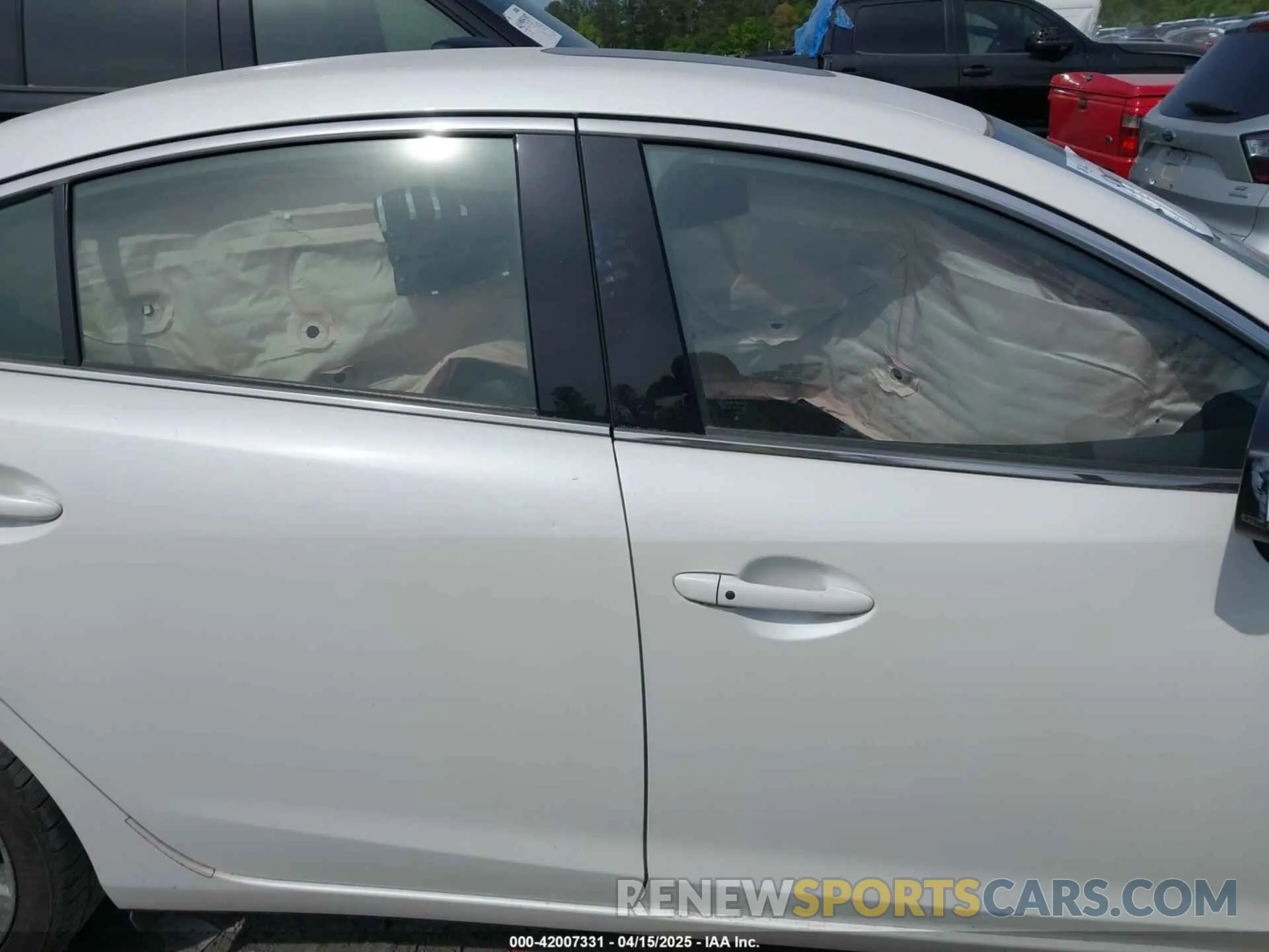 13 Photograph of a damaged car JM1GL1VM2K1506787 MAZDA MAZDA6 2019